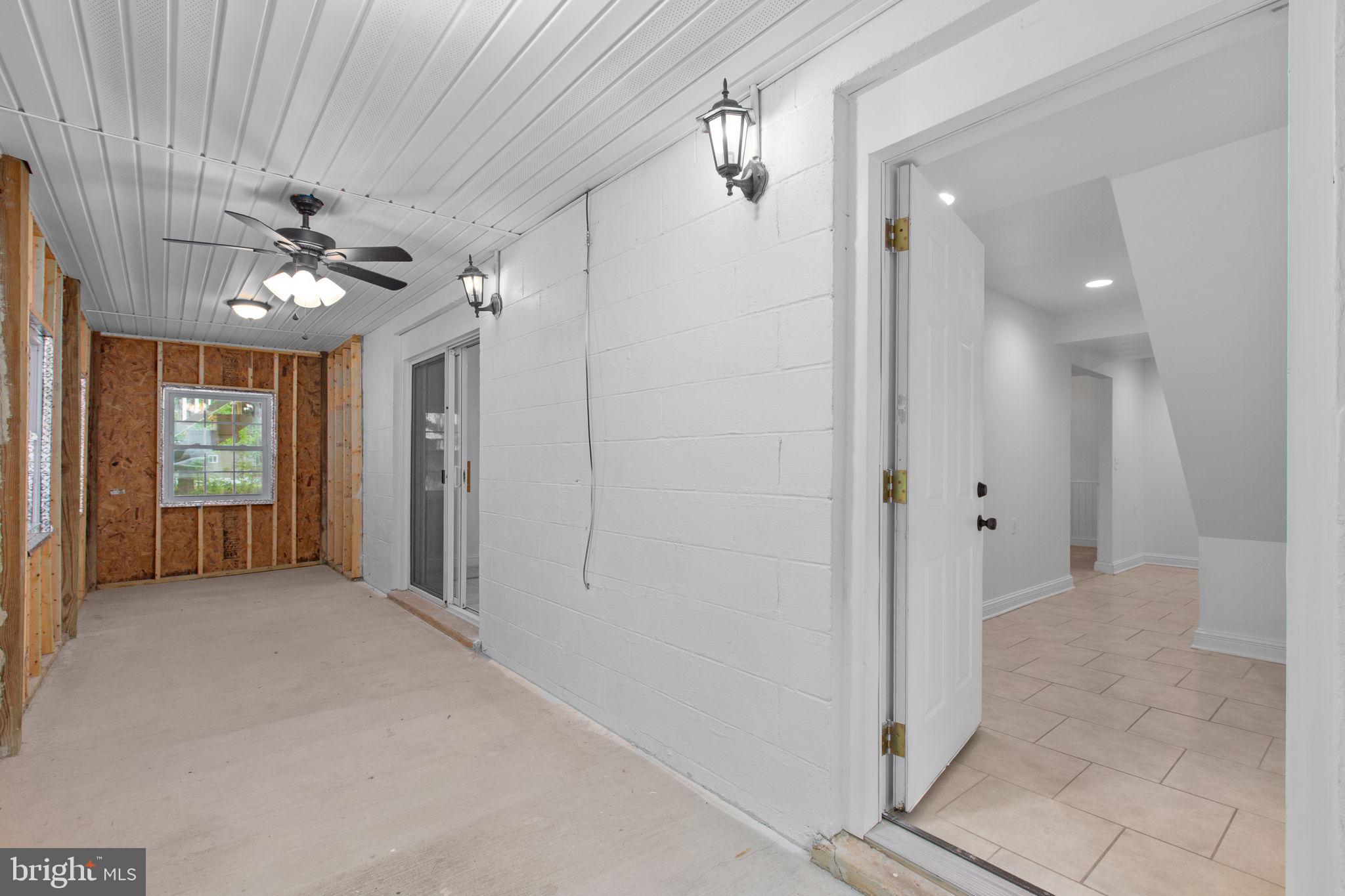 TODDS TAVERN ESTATES - Residential