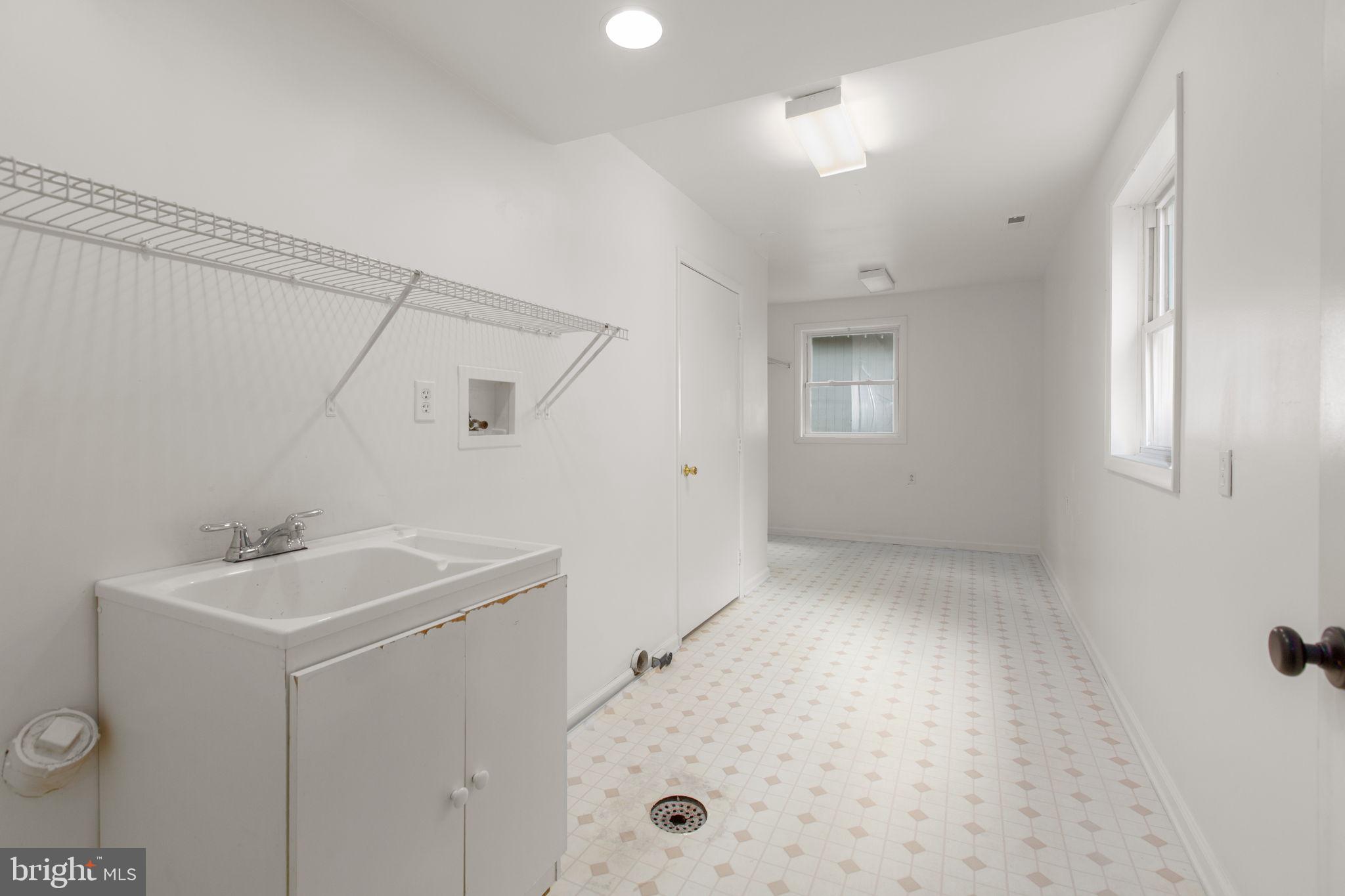 TODDS TAVERN ESTATES - Residential