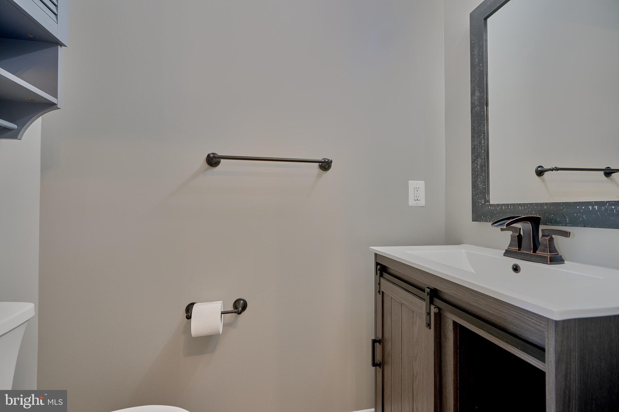 IRWINS CHOICE - Residential Lease