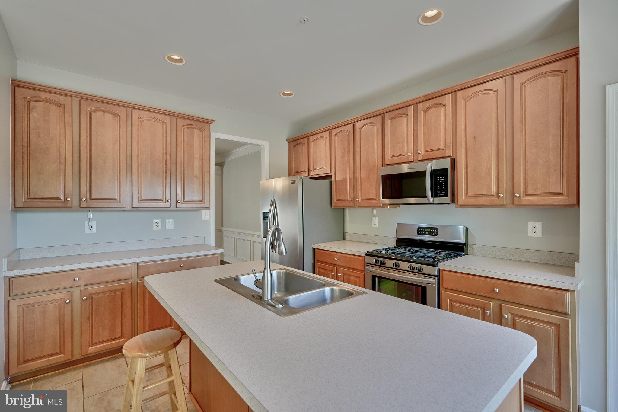 IRWINS CHOICE - Residential Lease