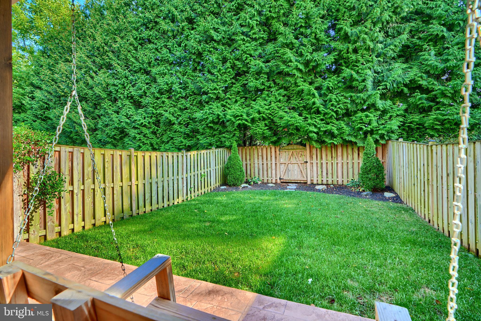 IRWINS CHOICE - Residential Lease