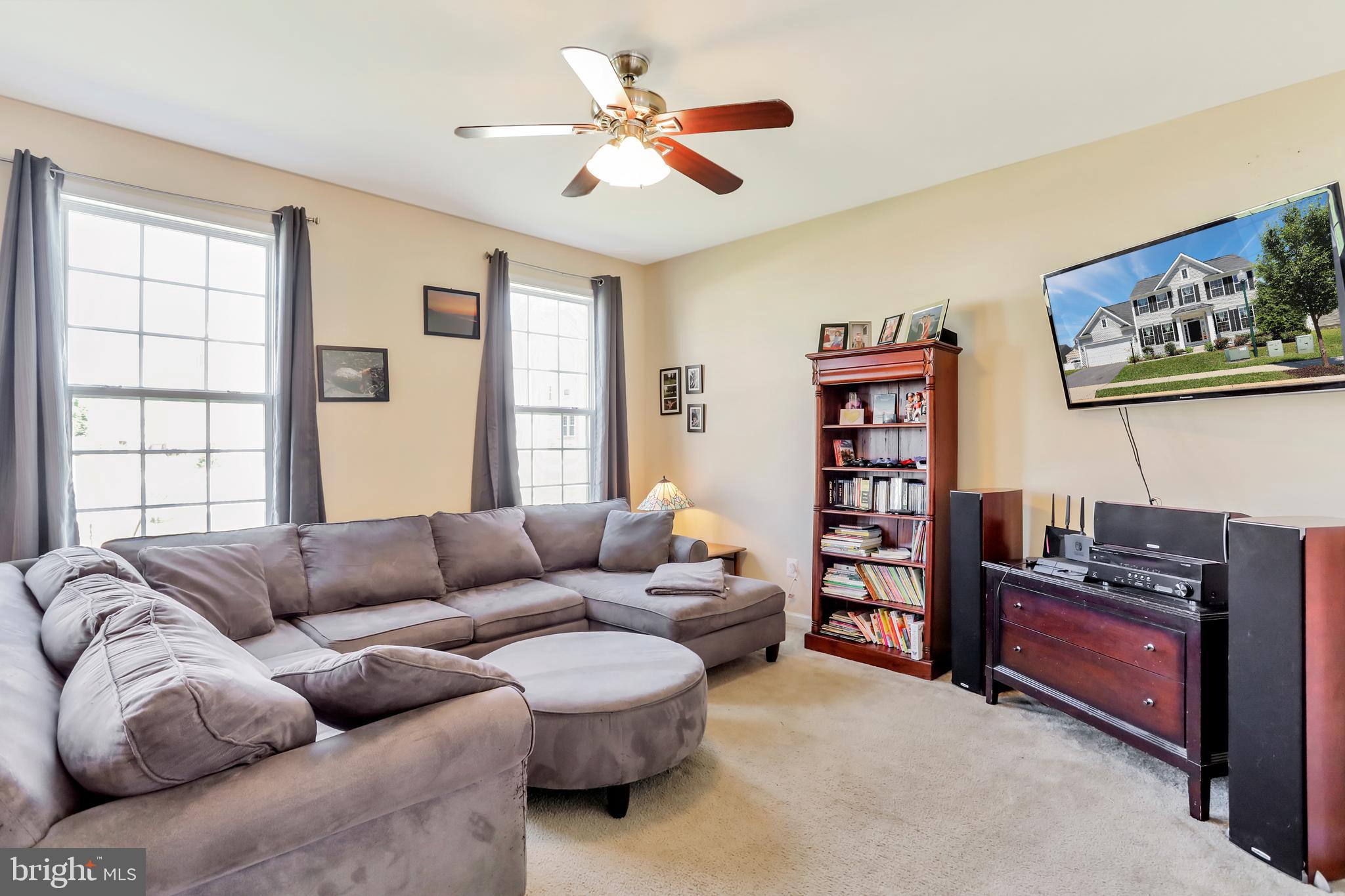 LAKELAND PLACE - Residential