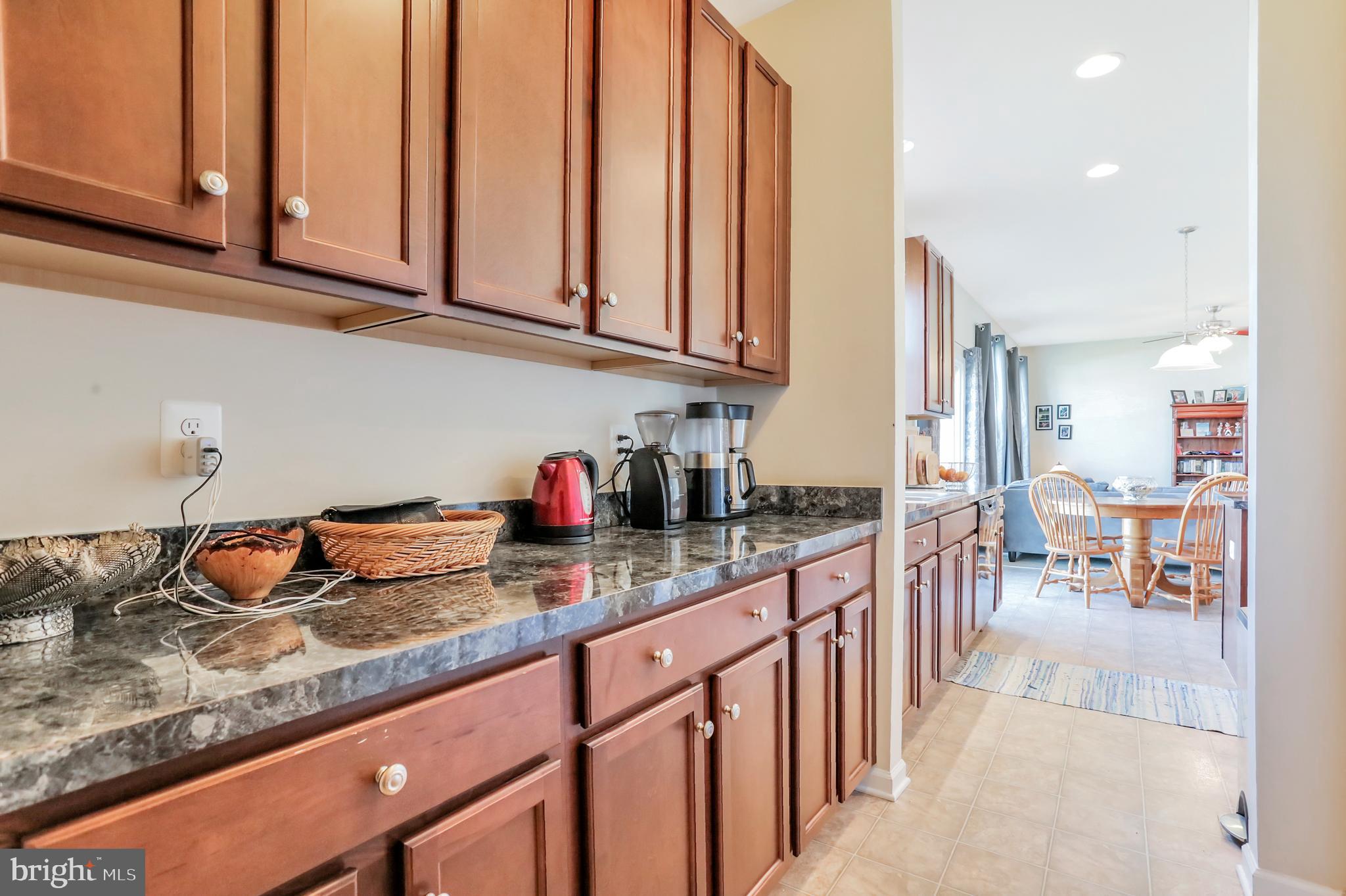 LAKELAND PLACE - Residential