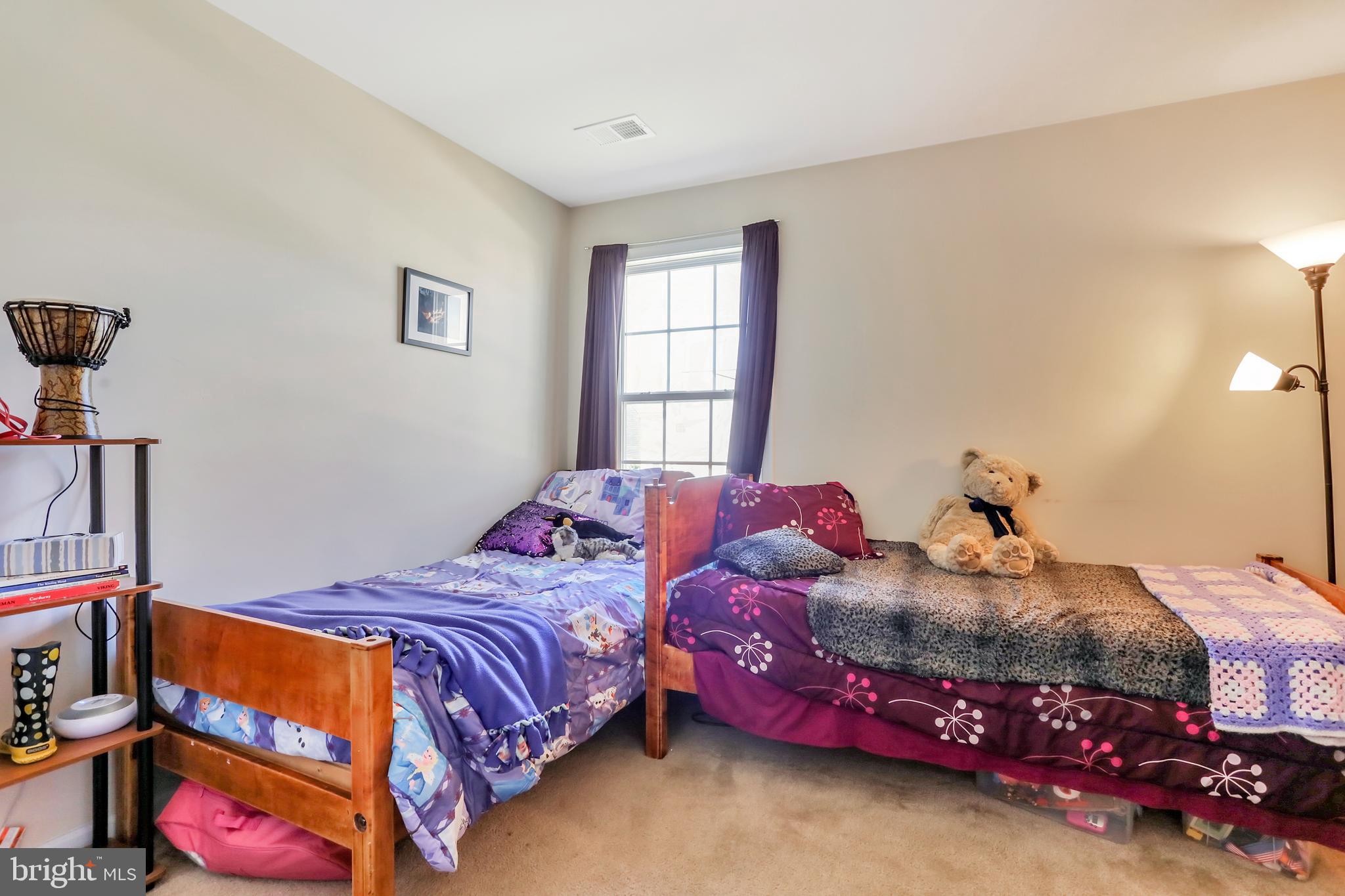 LAKELAND PLACE - Residential