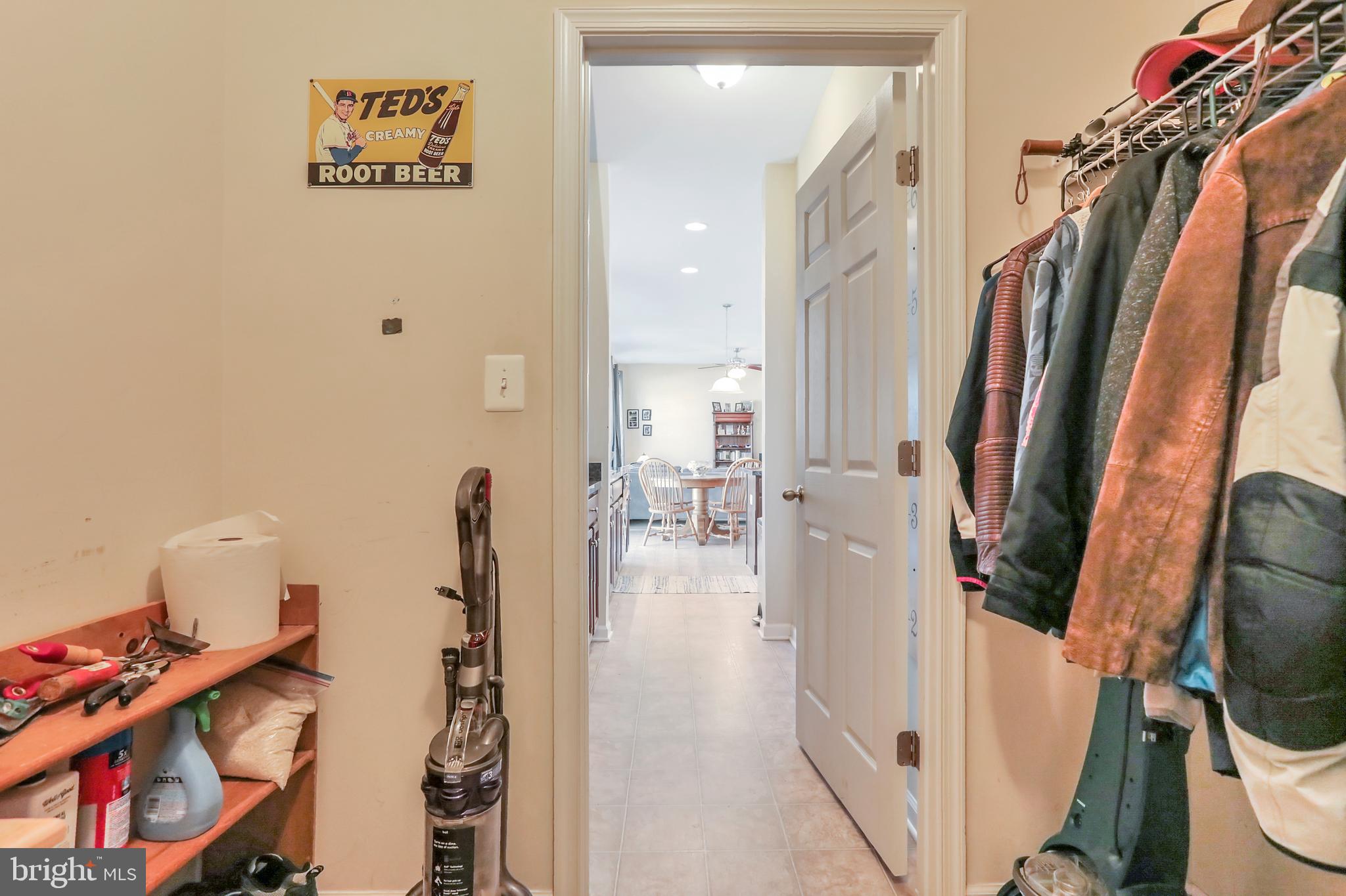 LAKELAND PLACE - Residential