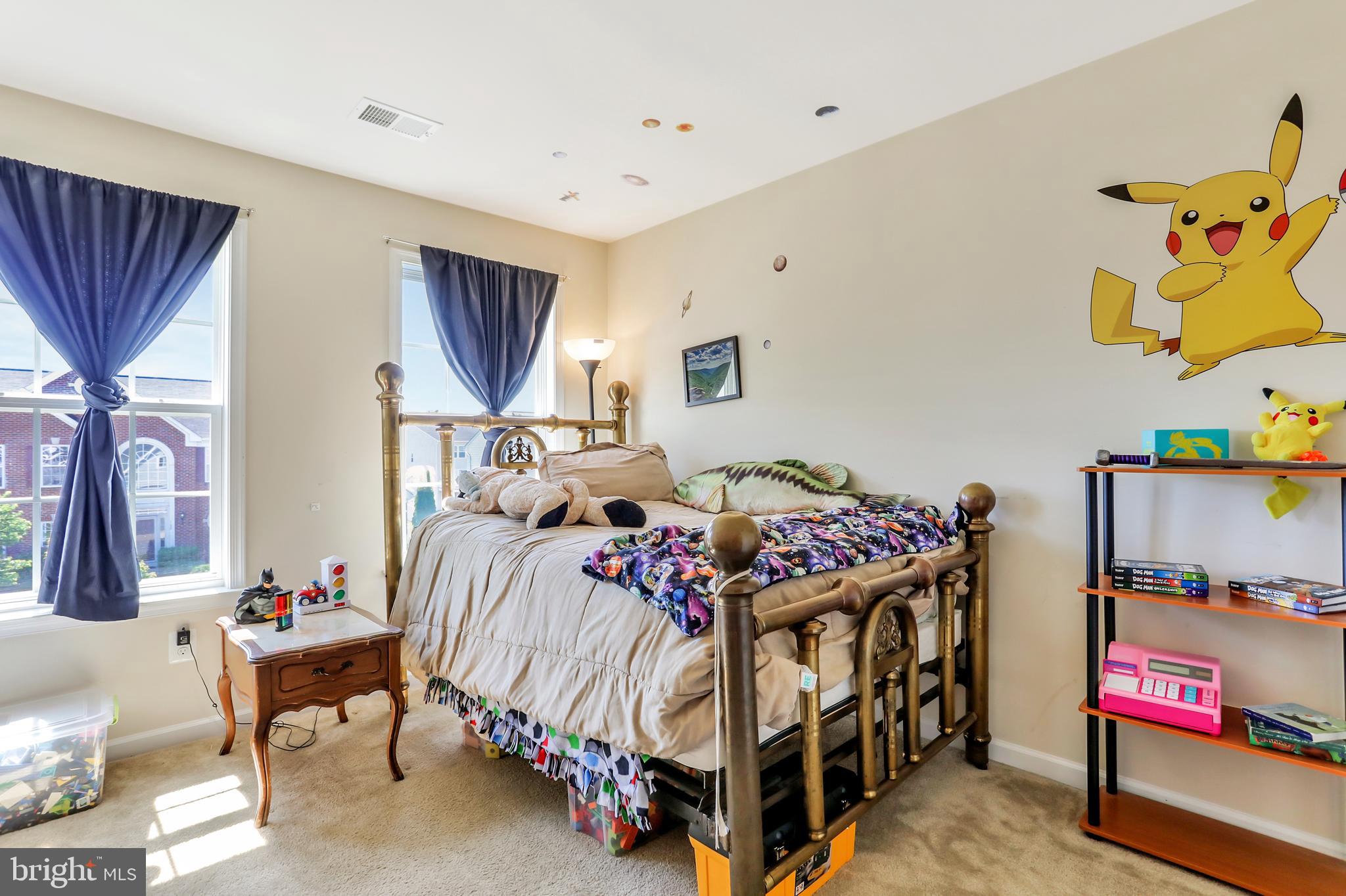 LAKELAND PLACE - Residential