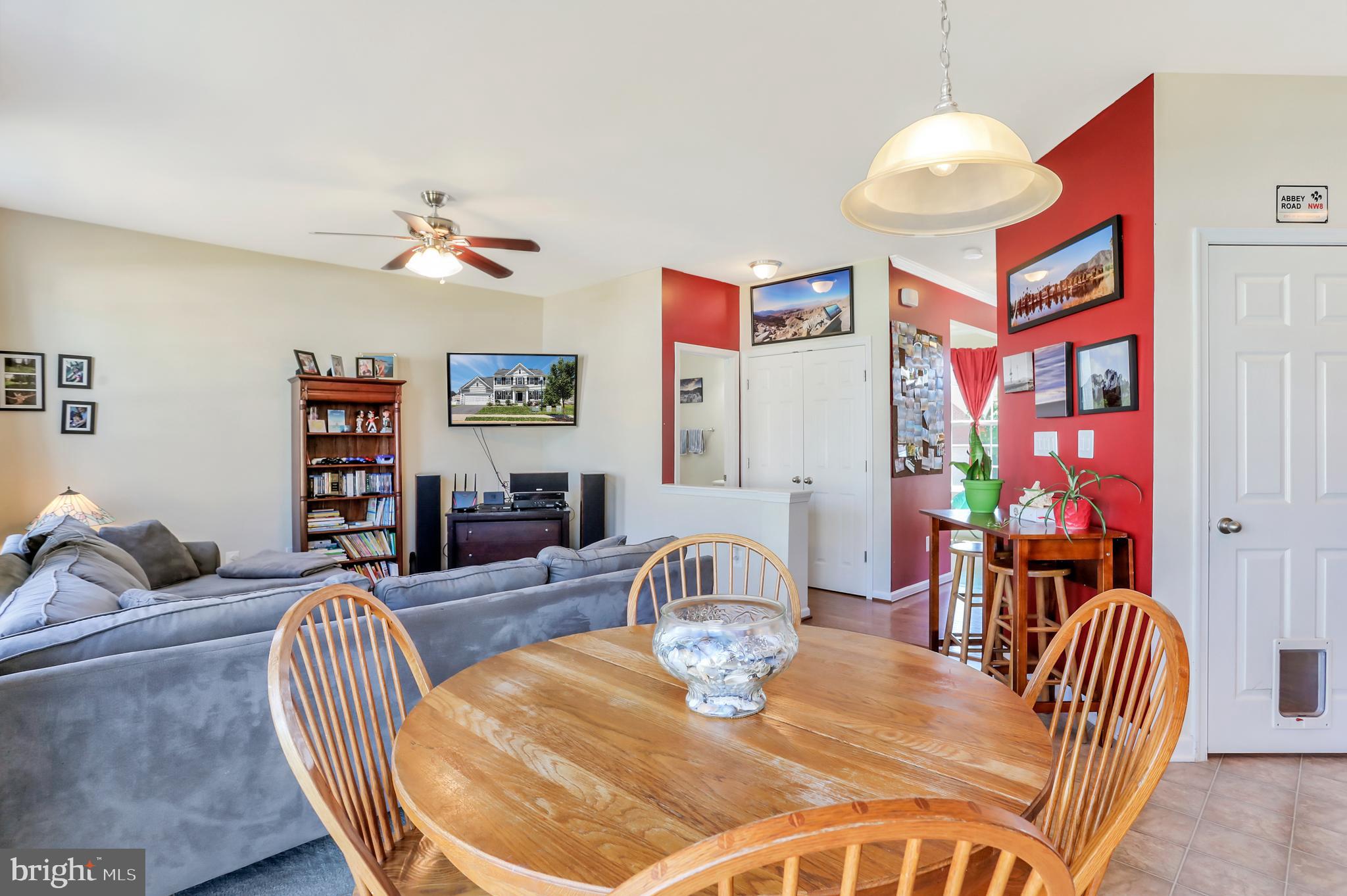 LAKELAND PLACE - Residential