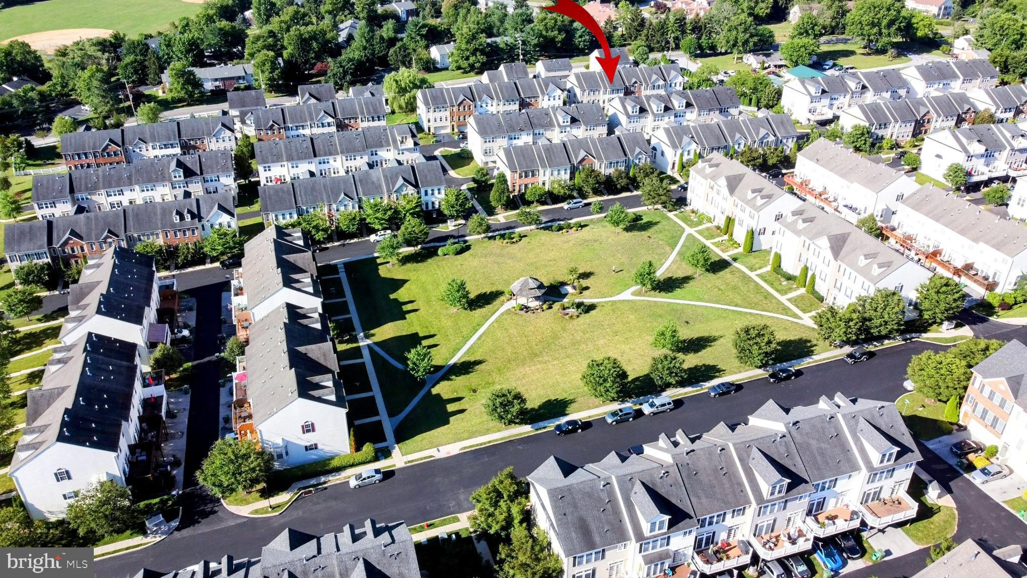 NORTHRIDGE VILLAGE - Residential