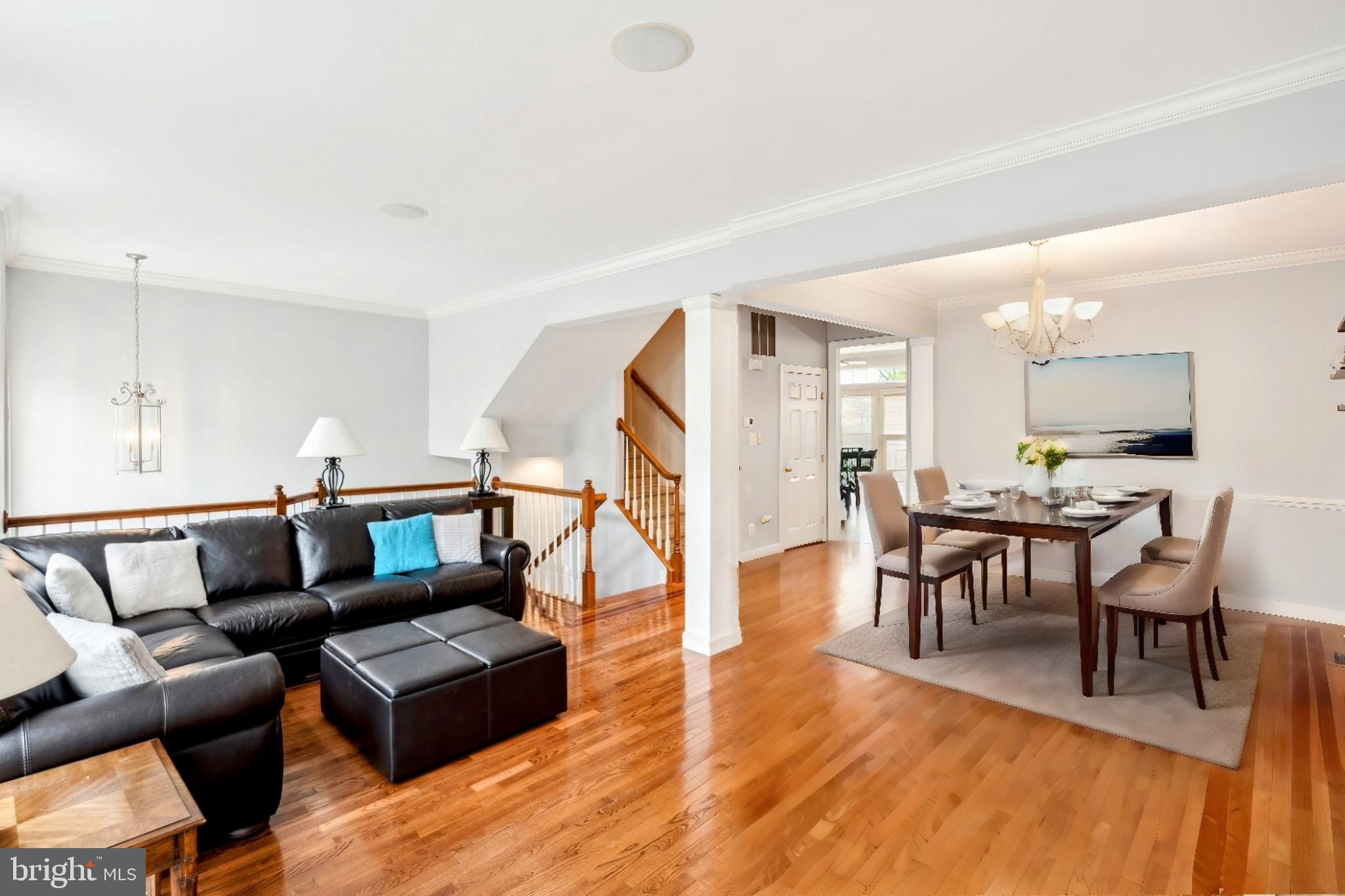 NORTHRIDGE VILLAGE - Residential