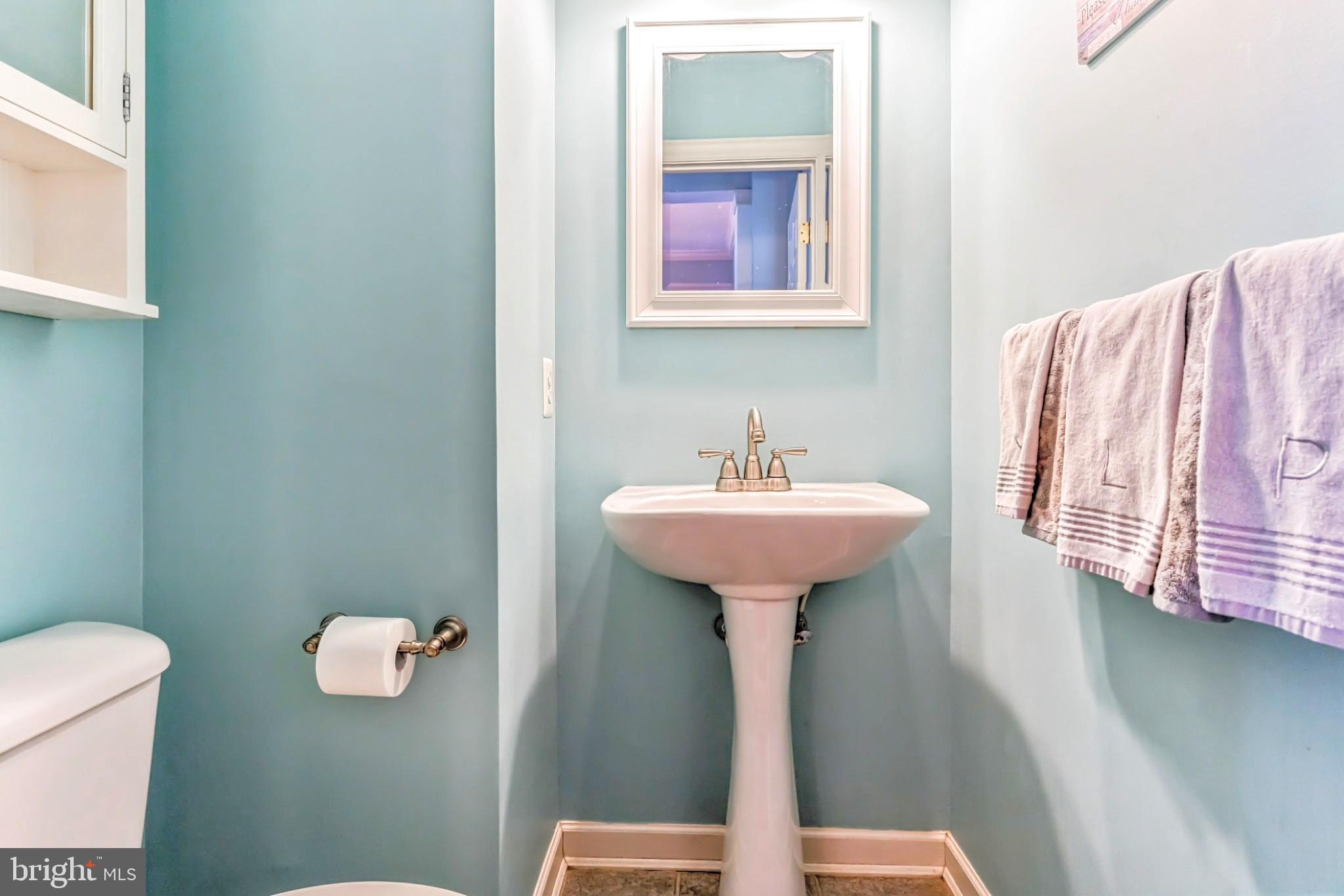 NORTHRIDGE VILLAGE - Residential