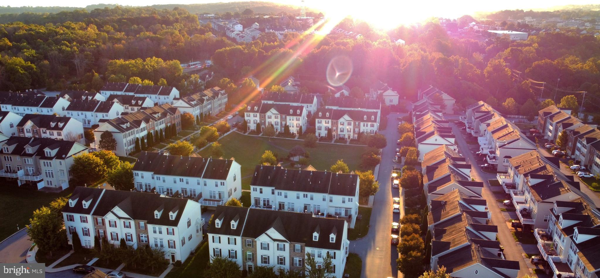 NORTHRIDGE VILLAGE - Residential