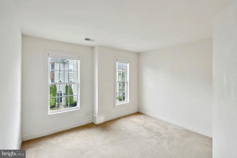 NORTHRIDGE VILLAGE - Residential