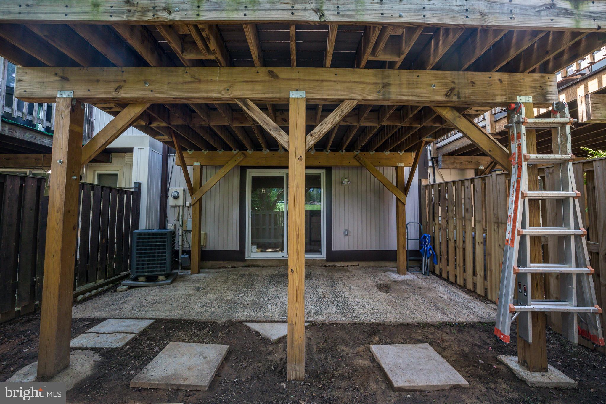 GREENFIELD FARM - Residential