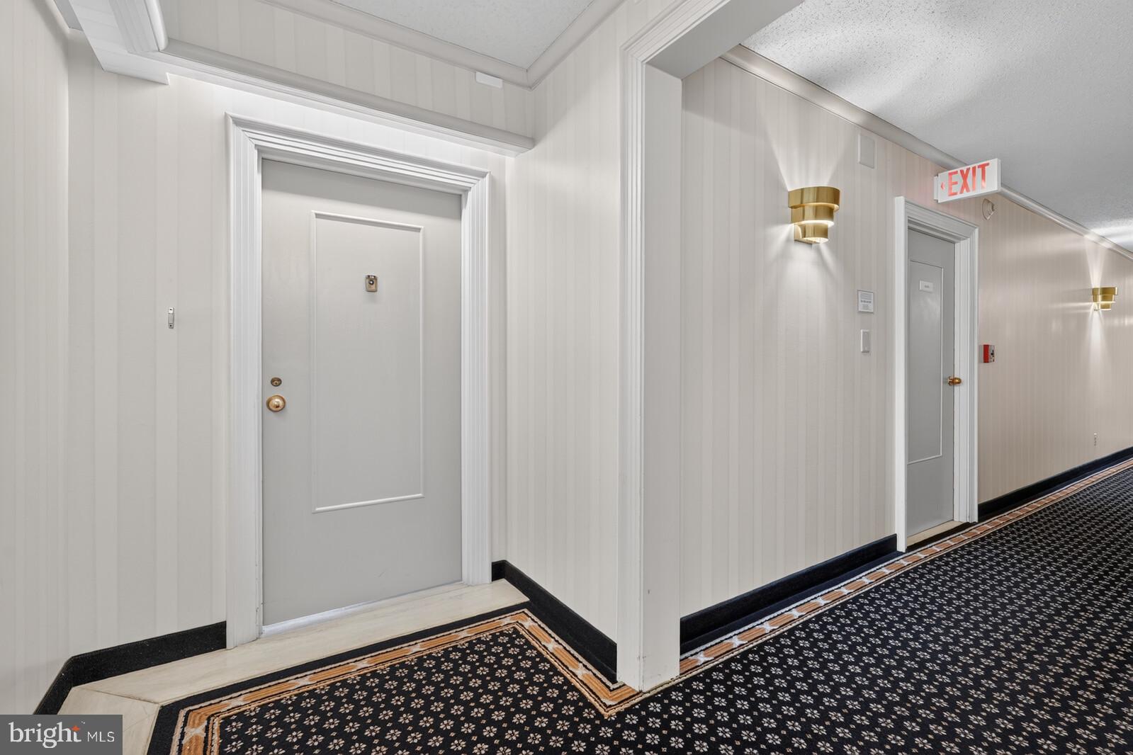 5802 NICHOLSON 2-706