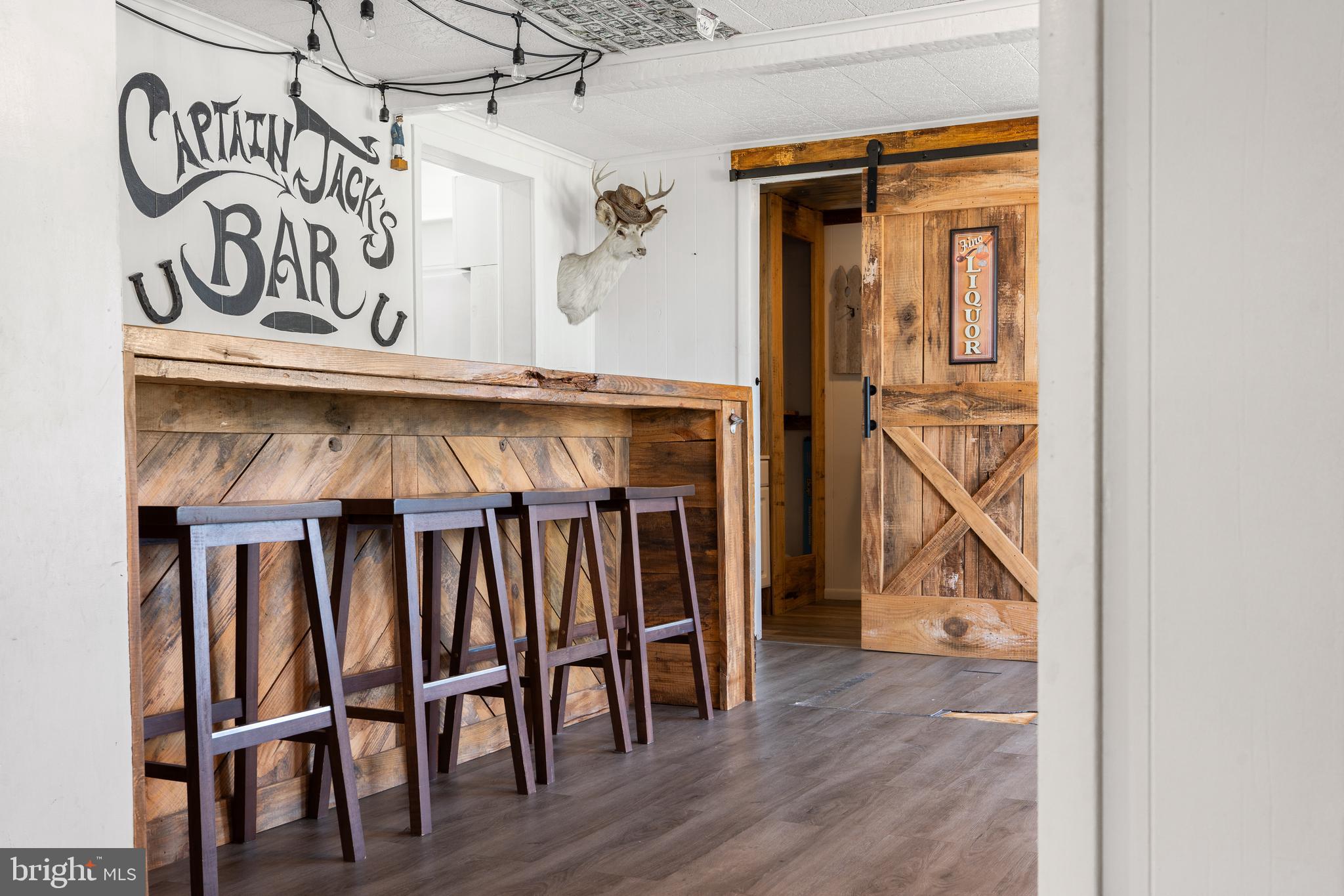 HOOPERS ISLAND - Residential