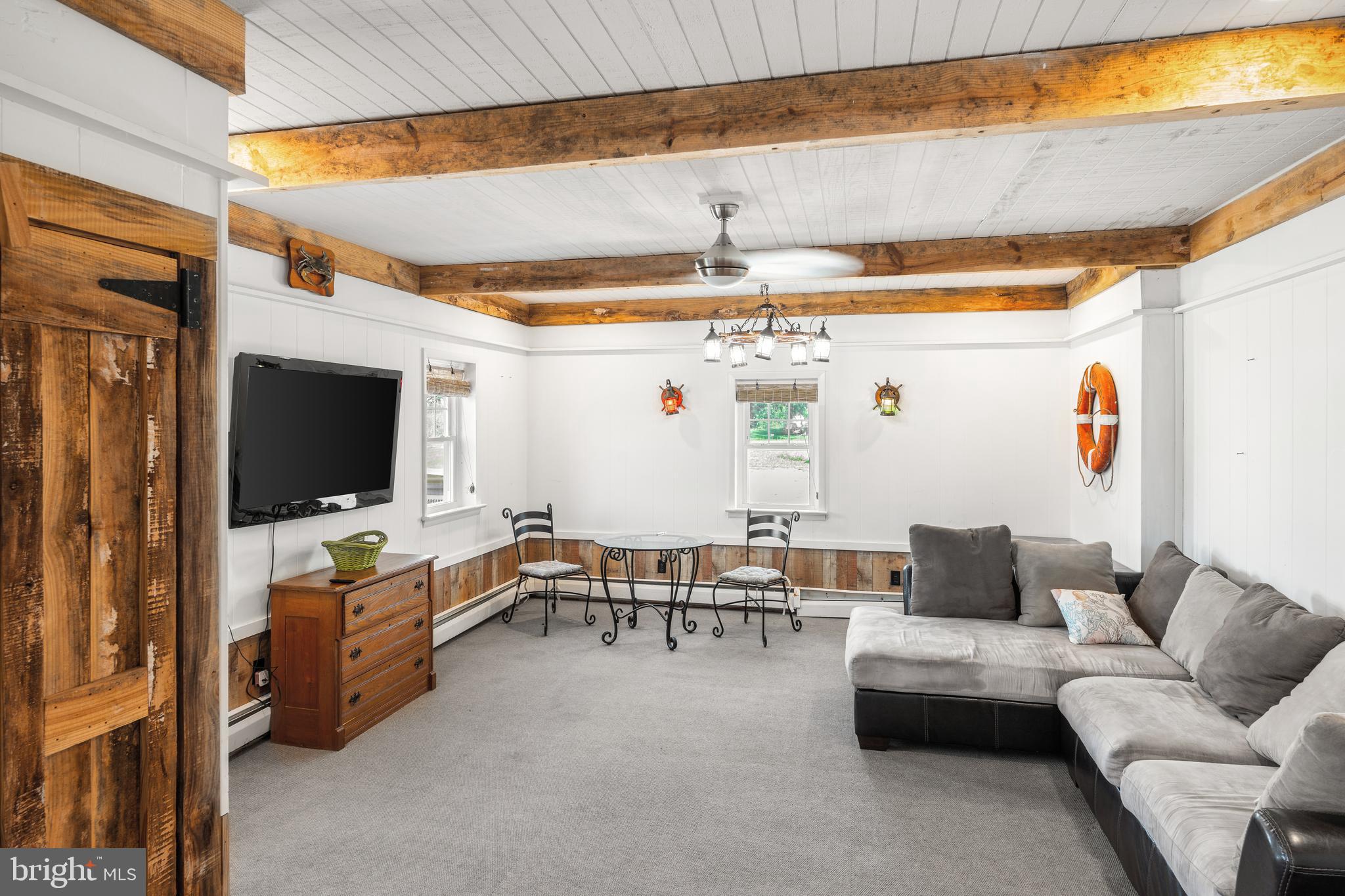 HOOPERS ISLAND - Residential