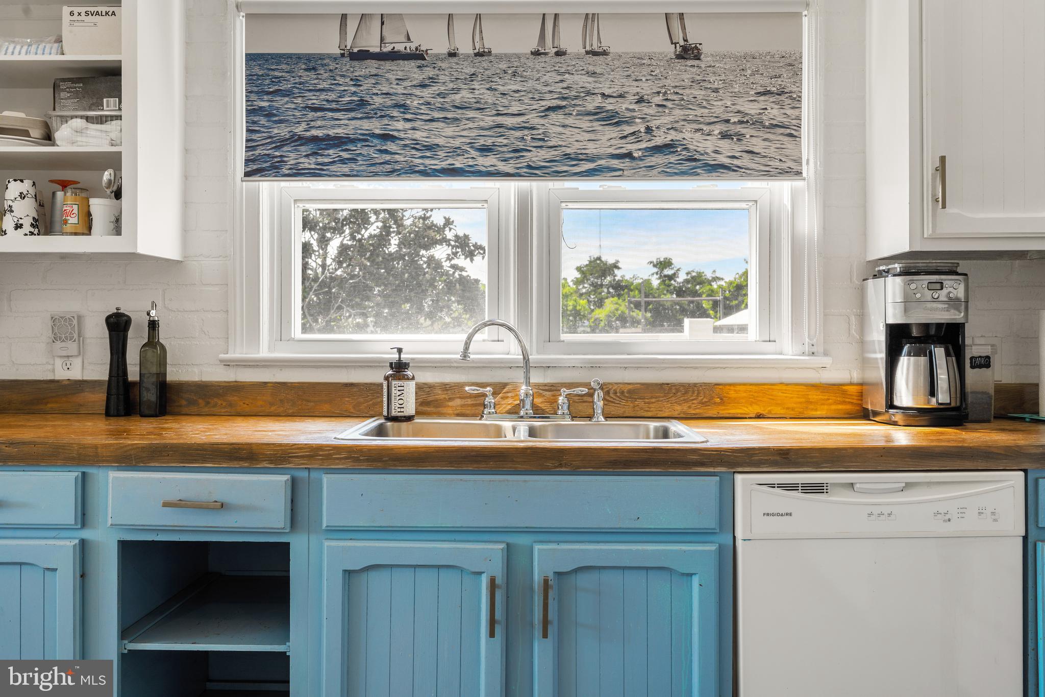 HOOPERS ISLAND - Residential