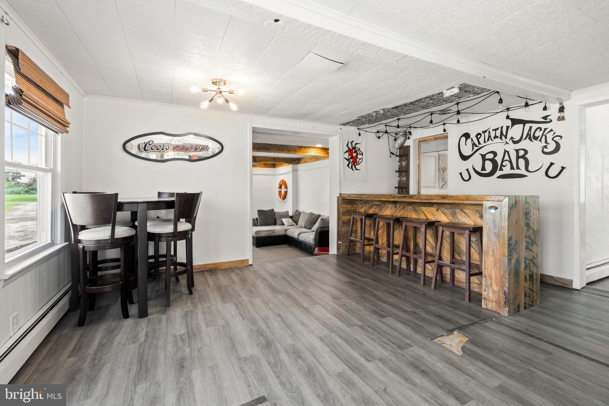 HOOPERS ISLAND - Residential