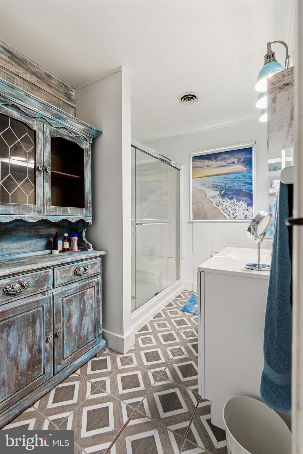 HOOPERS ISLAND - Residential