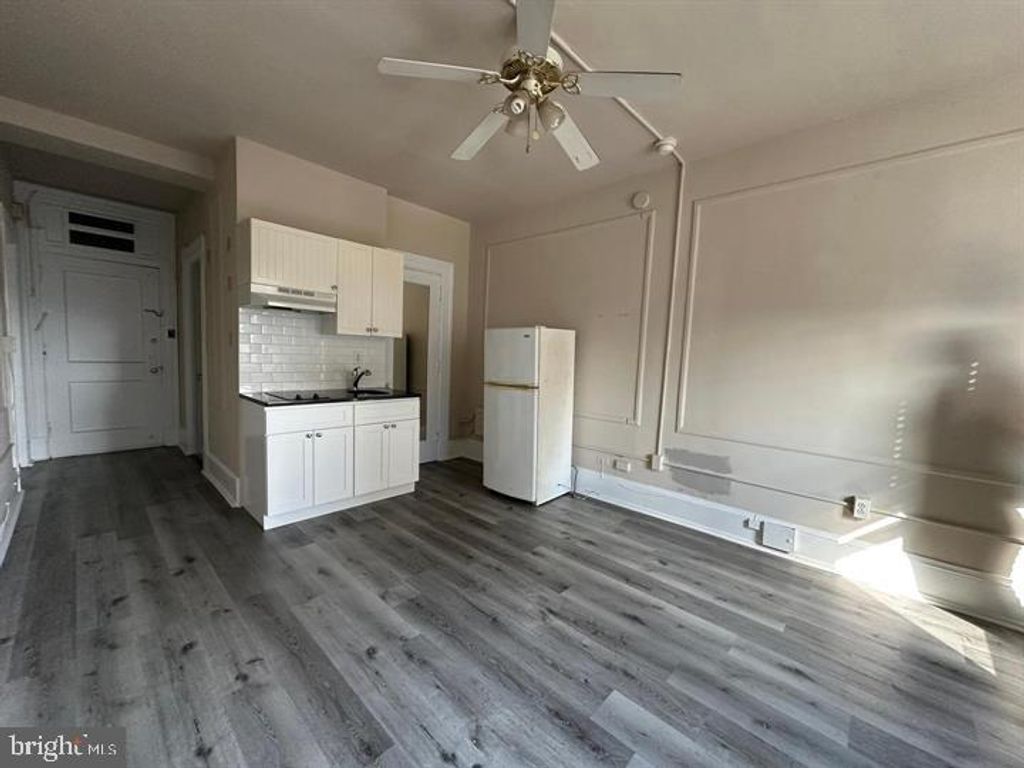 Photo of 1324 - 00 Locust Street #1422, PHILADELPHIA, PA 19107 (MLS # PAPH2543130)