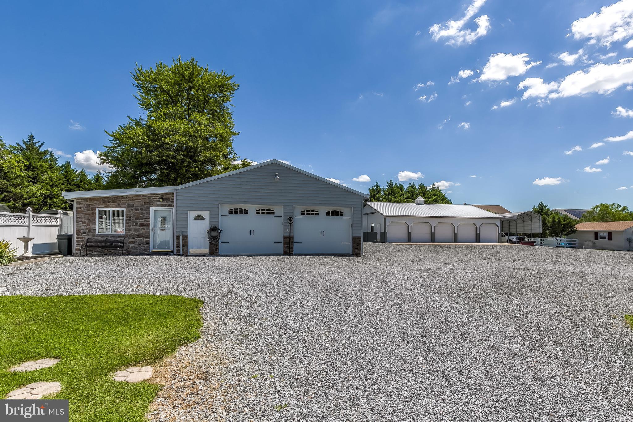 PERRY HALL - Residential