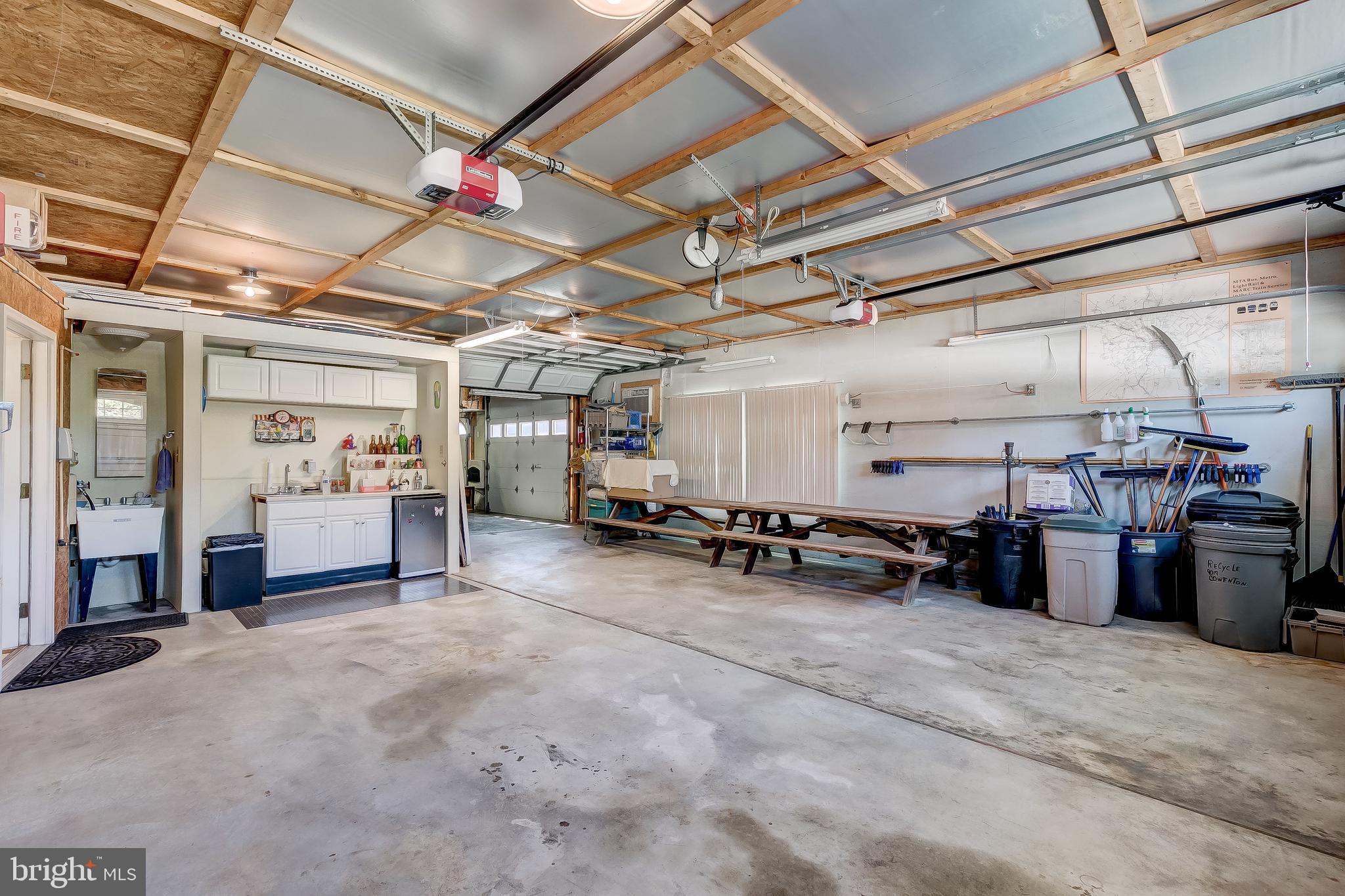 PERRY HALL - Residential