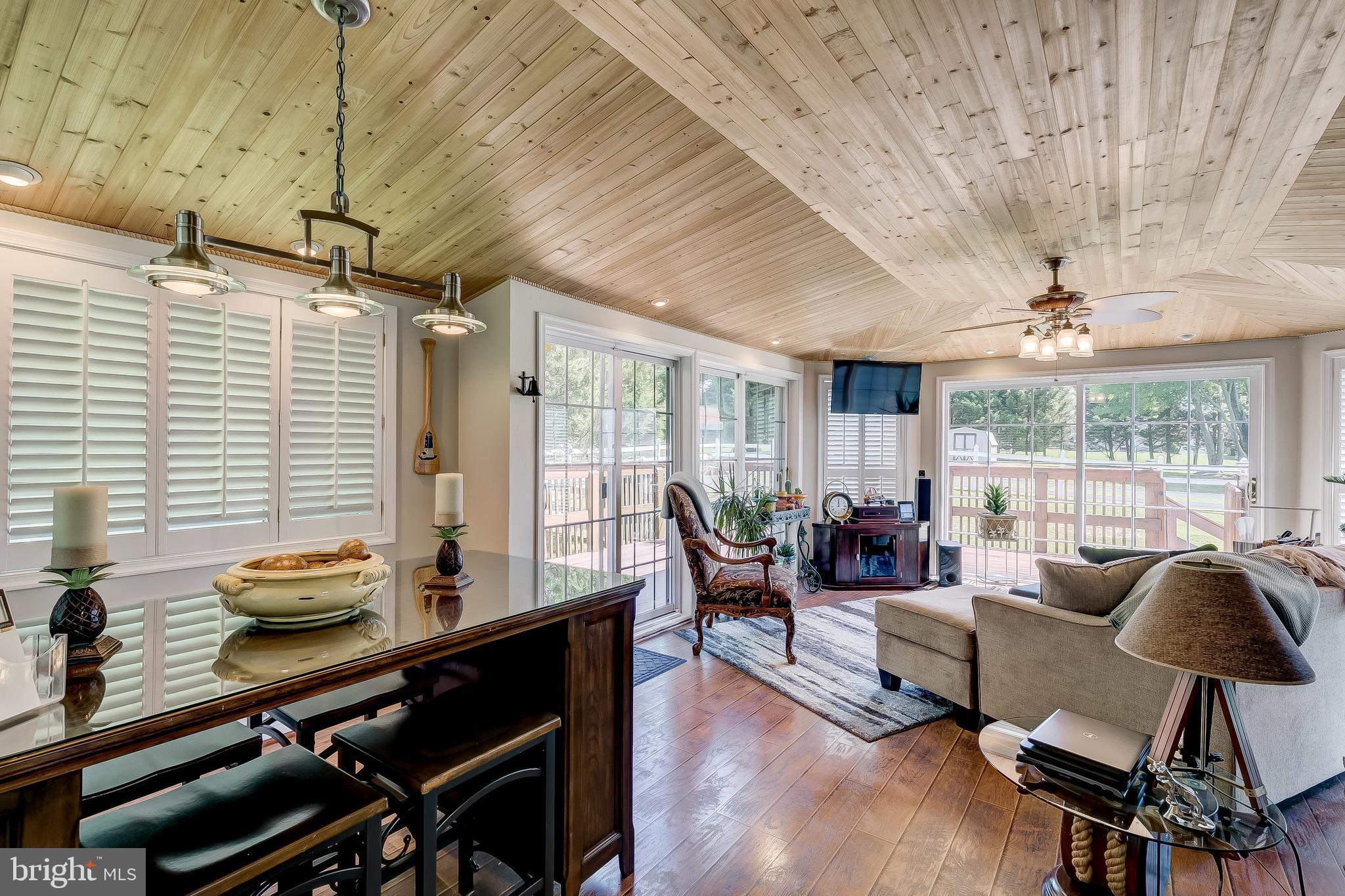 PERRY HALL - Residential