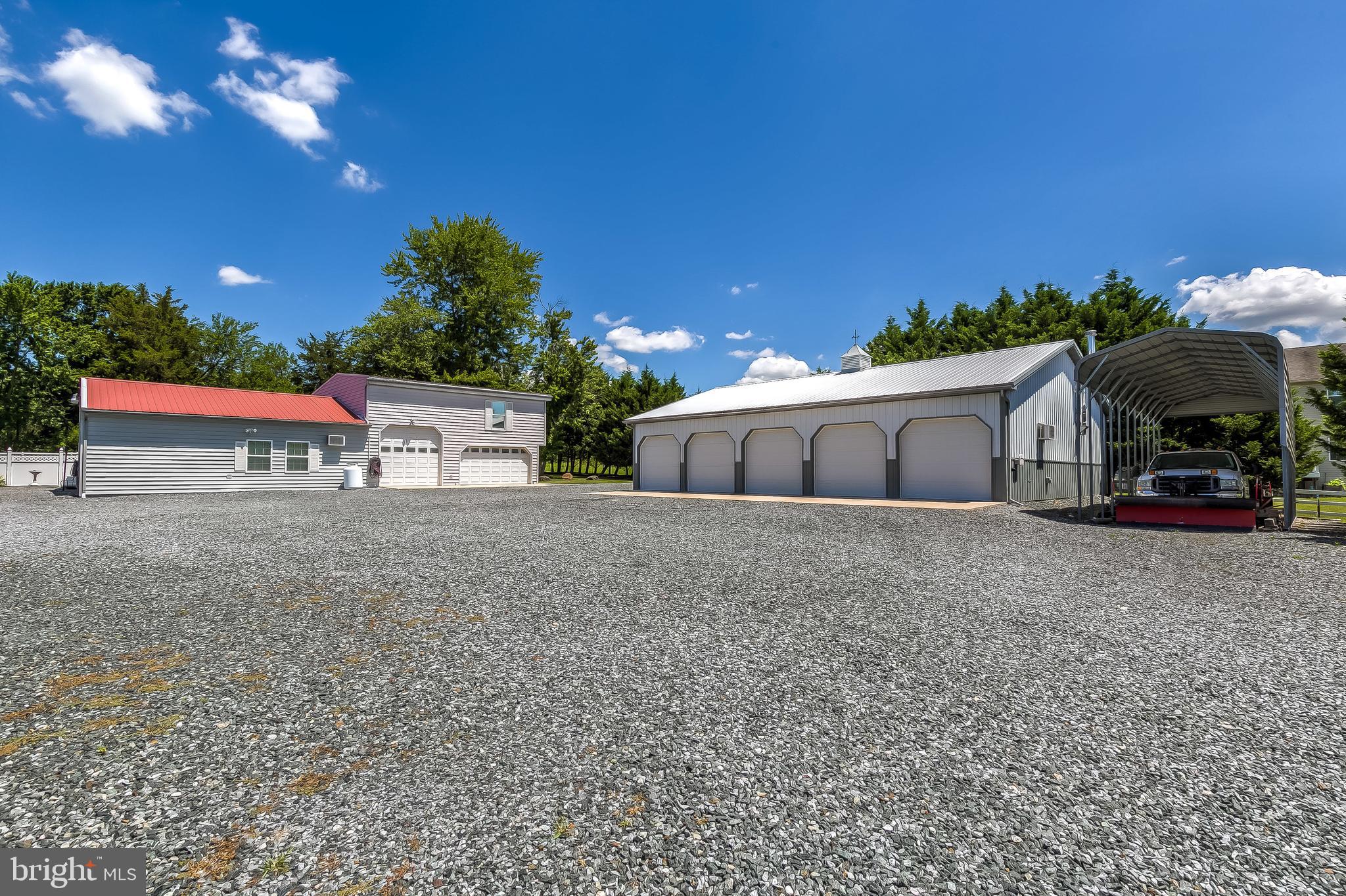 PERRY HALL - Residential