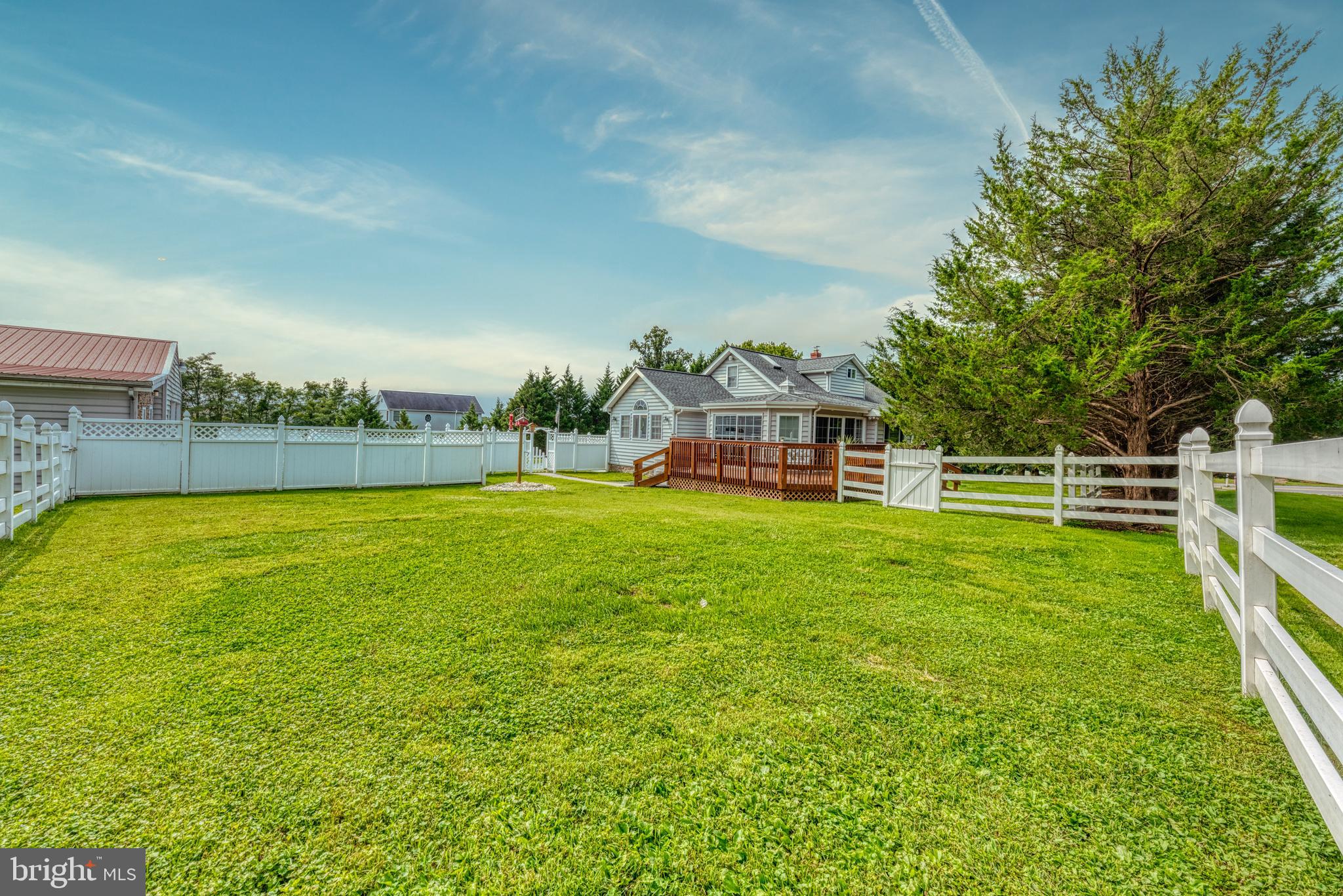 PERRY HALL - Residential