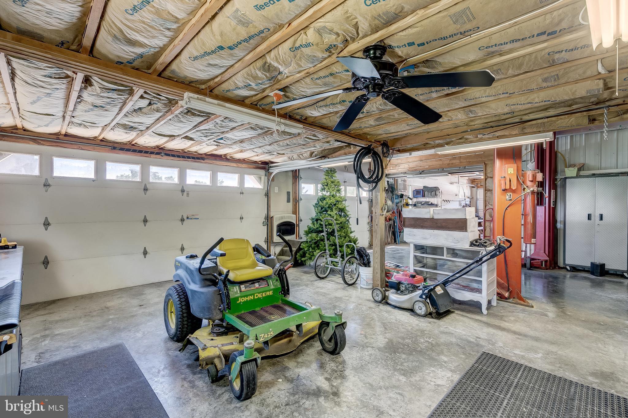 PERRY HALL - Residential