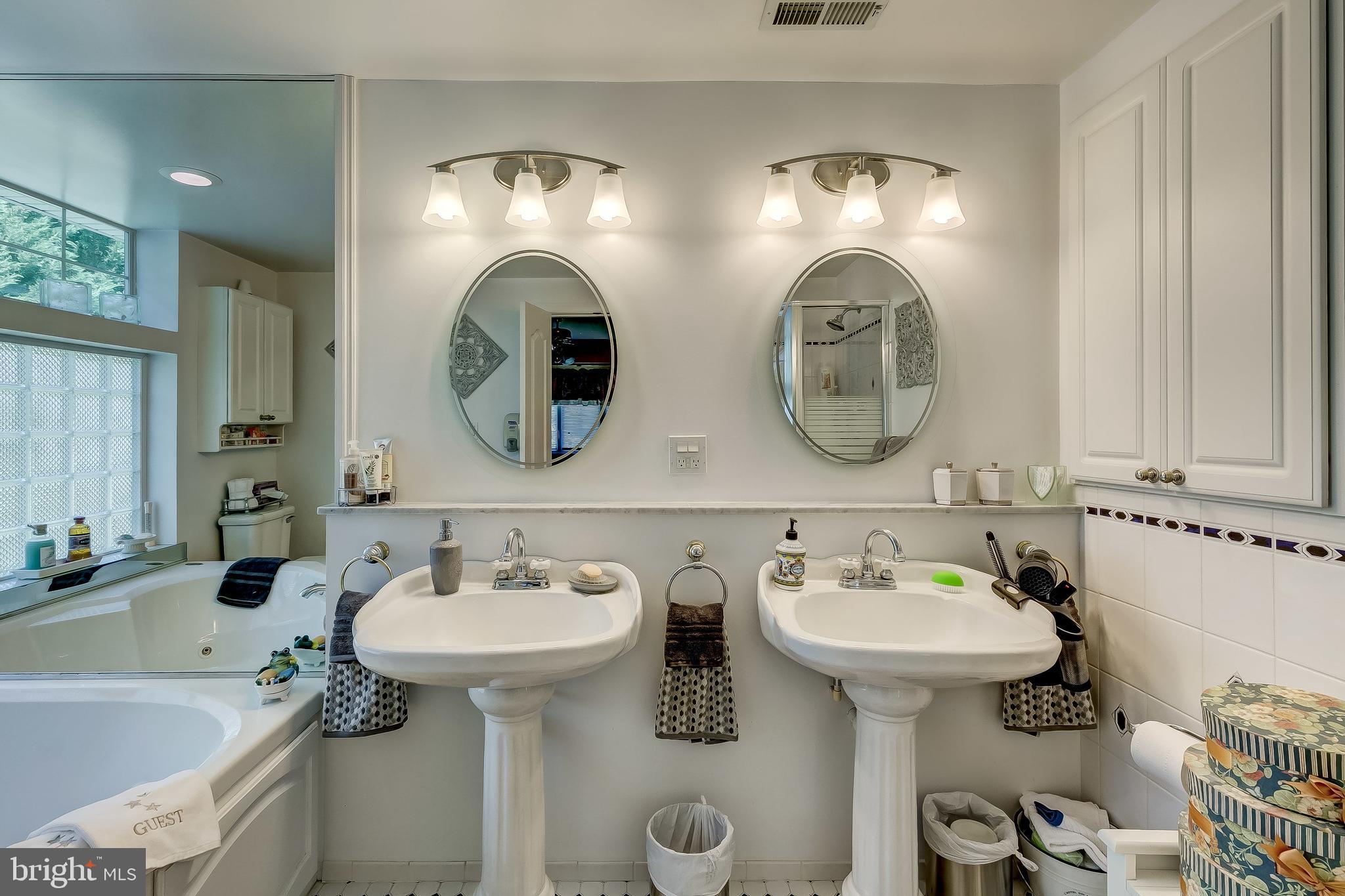 PERRY HALL - Residential