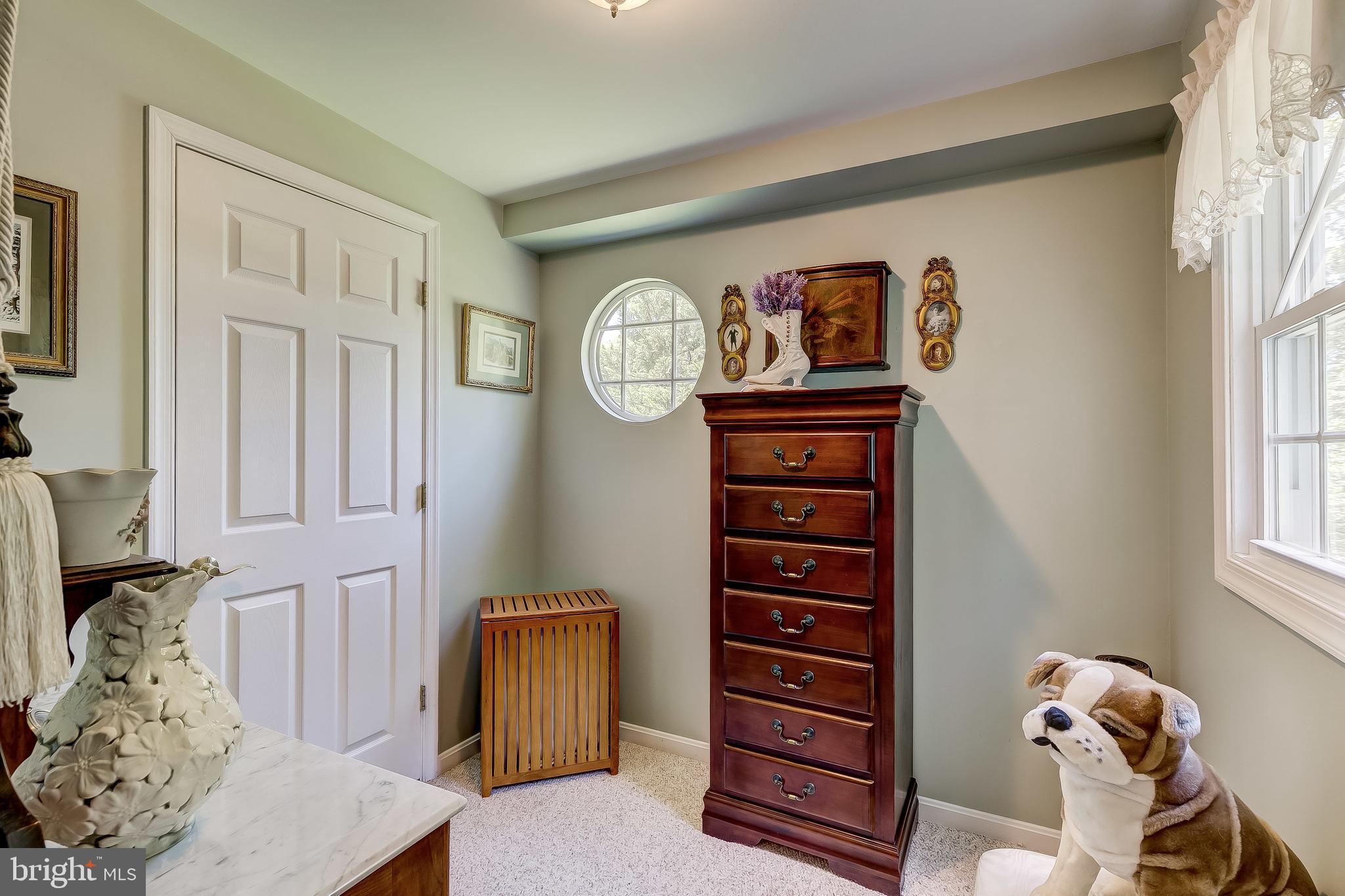 PERRY HALL - Residential