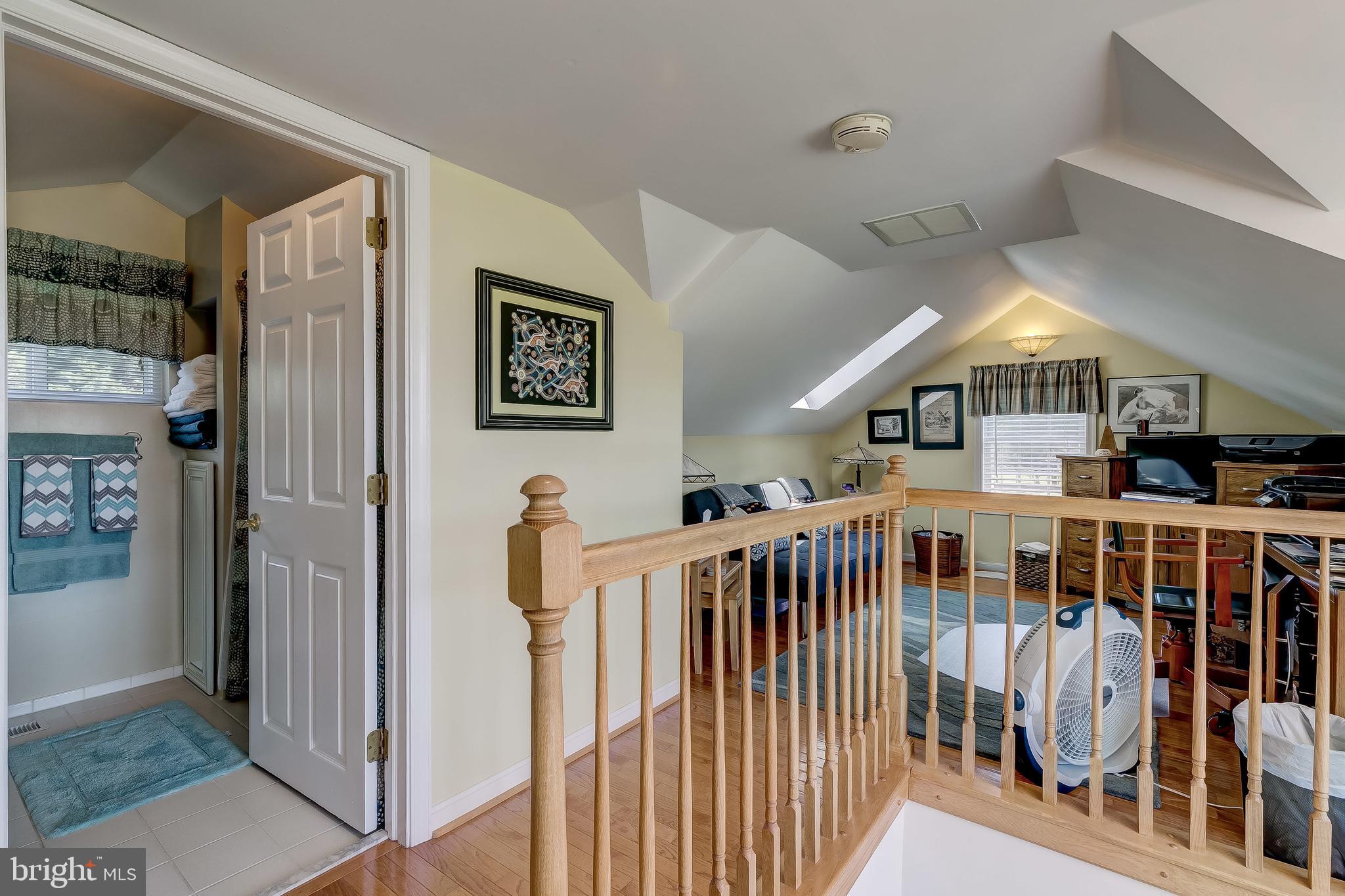 PERRY HALL - Residential