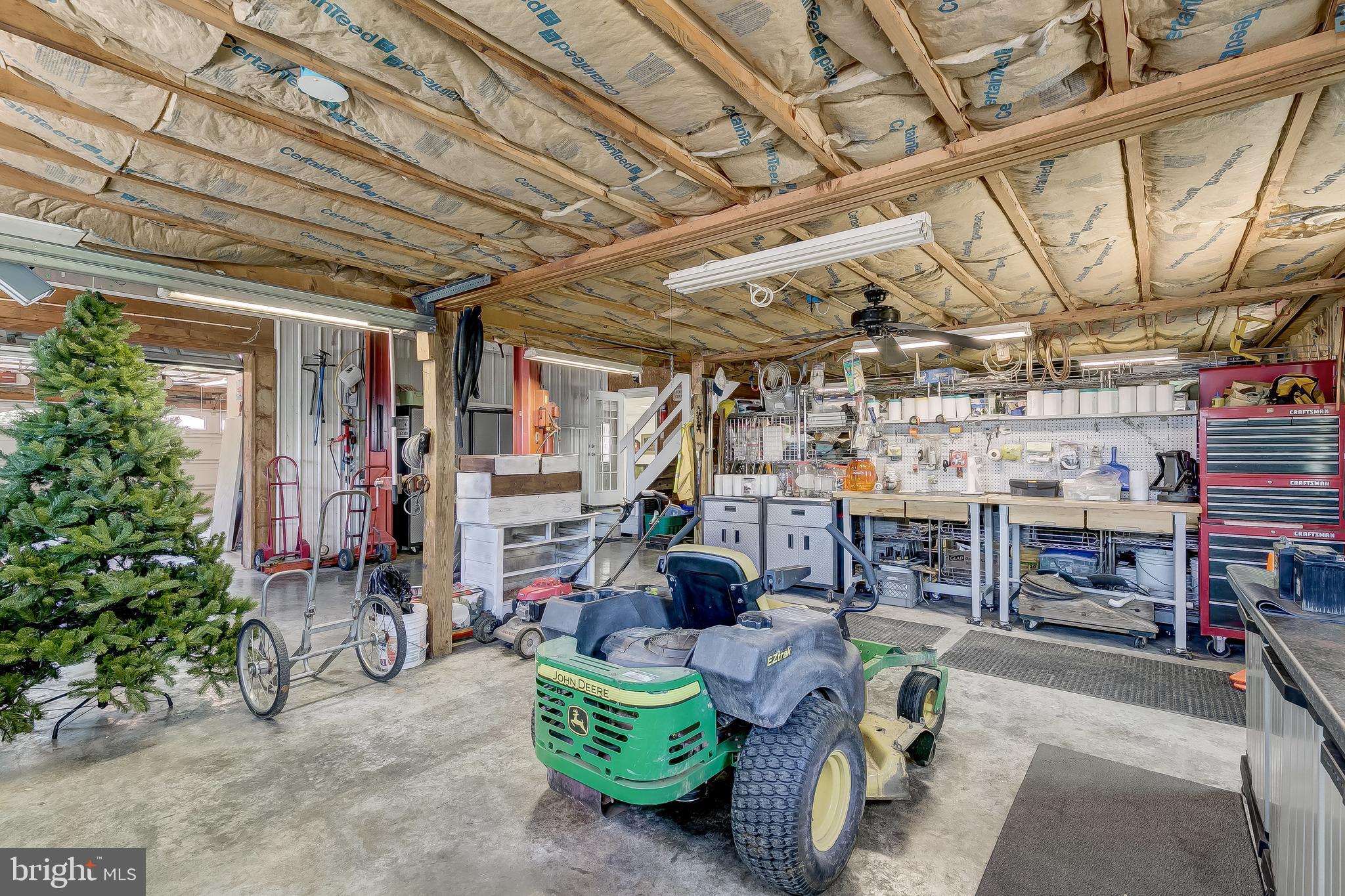 PERRY HALL - Residential