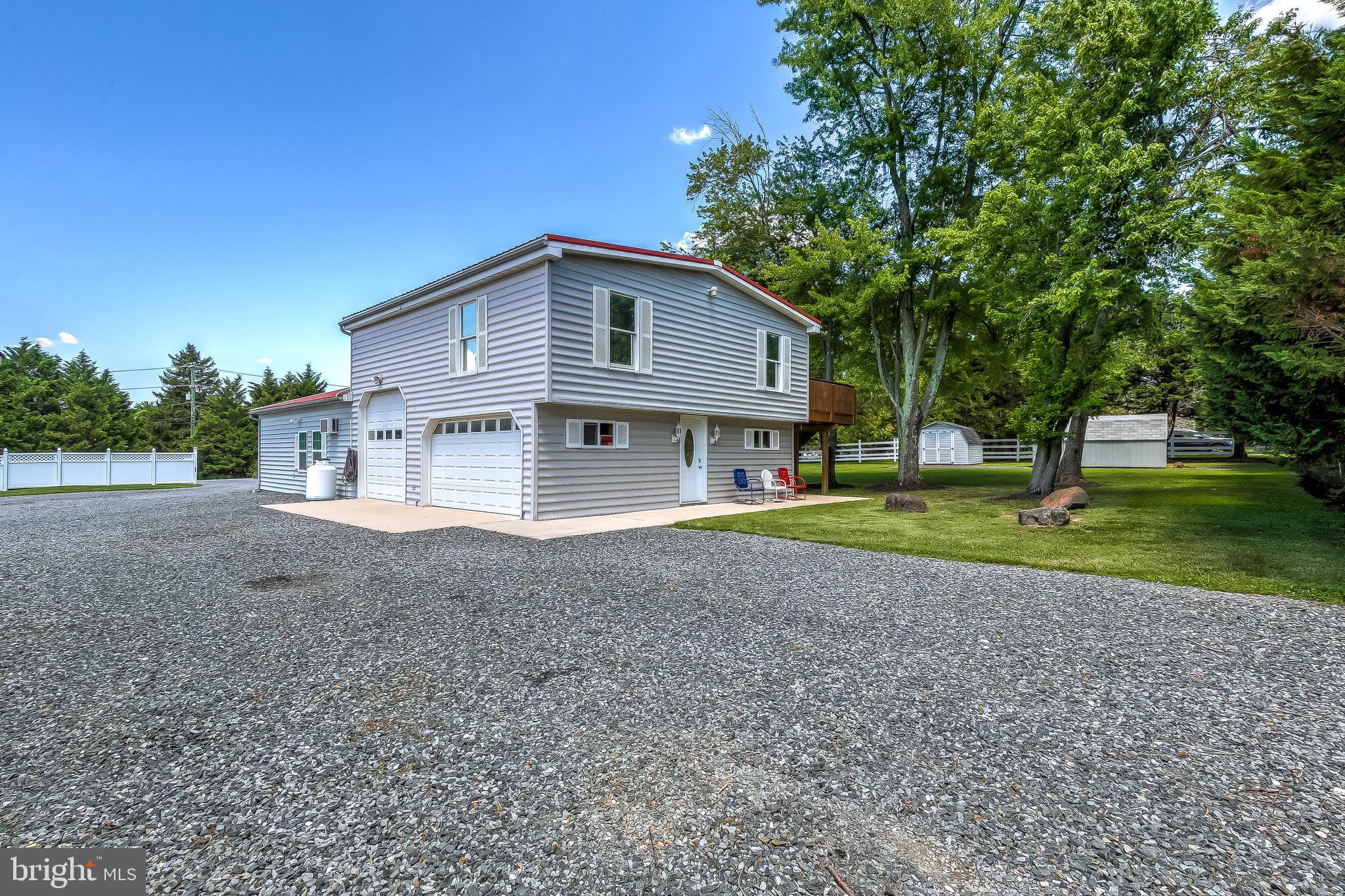 PERRY HALL - Residential