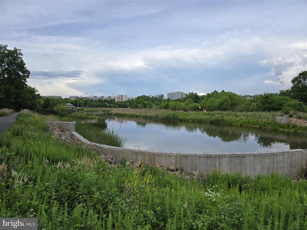OVERLOOK - Residential