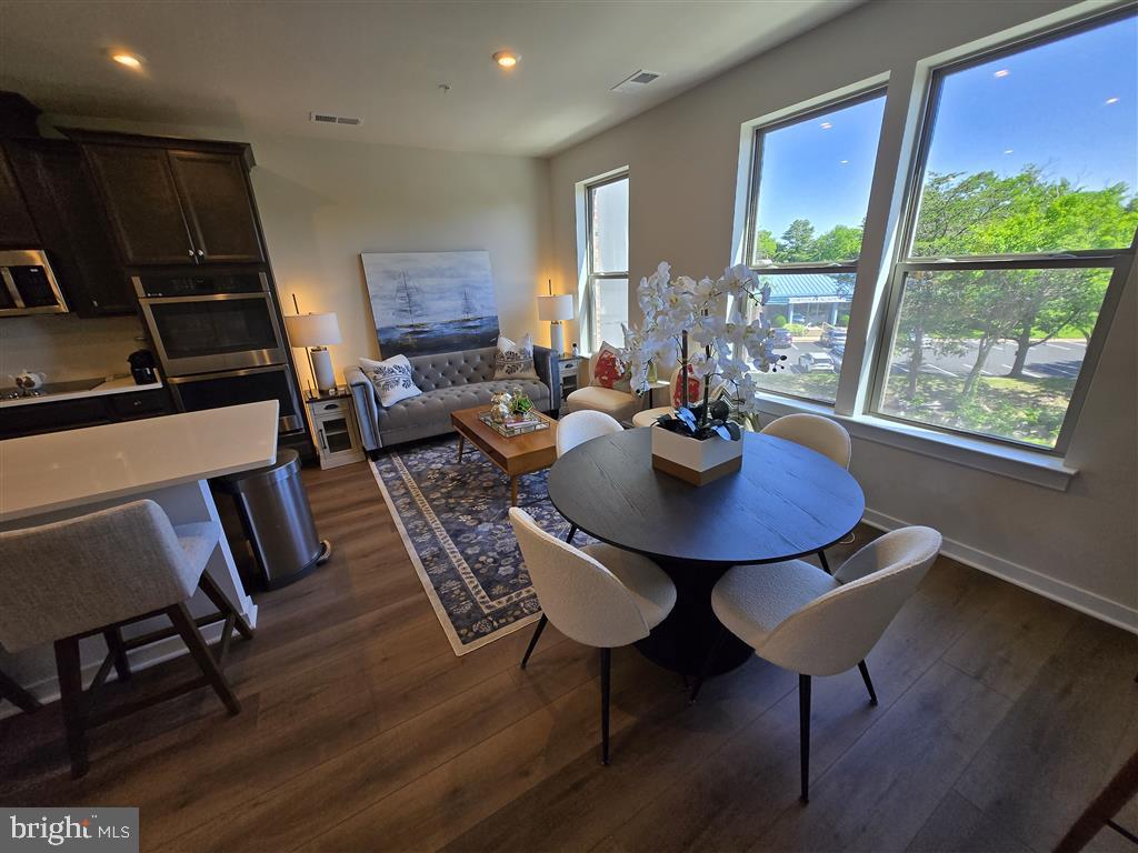 OVERLOOK - Residential