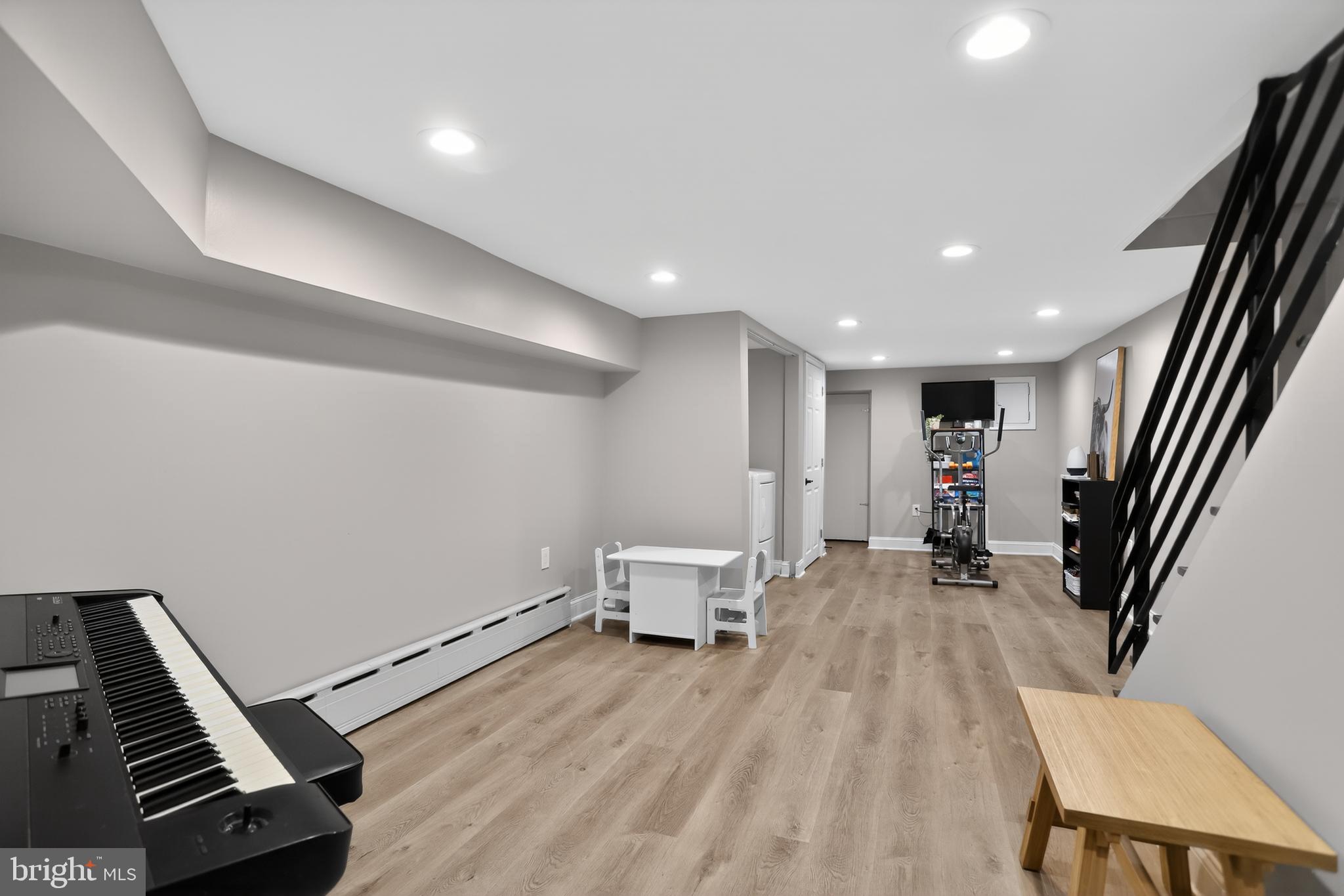 FRANKFORD - Residential