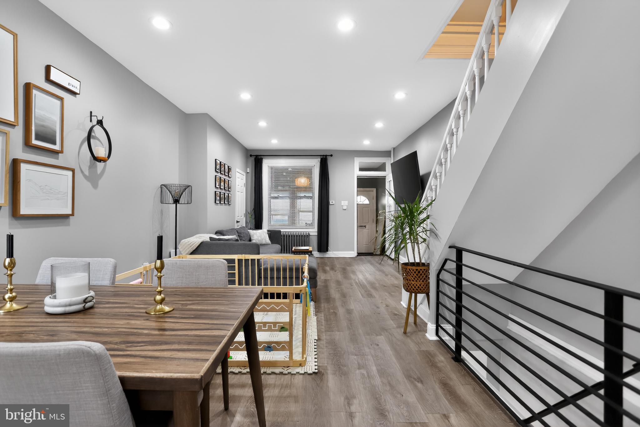 FRANKFORD - Residential