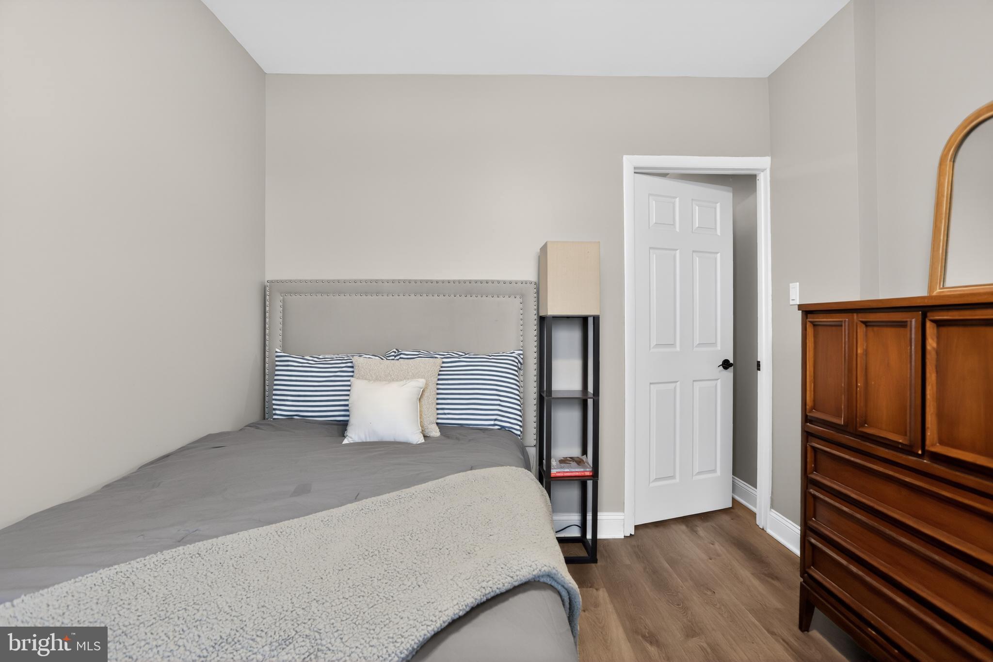 FRANKFORD - Residential