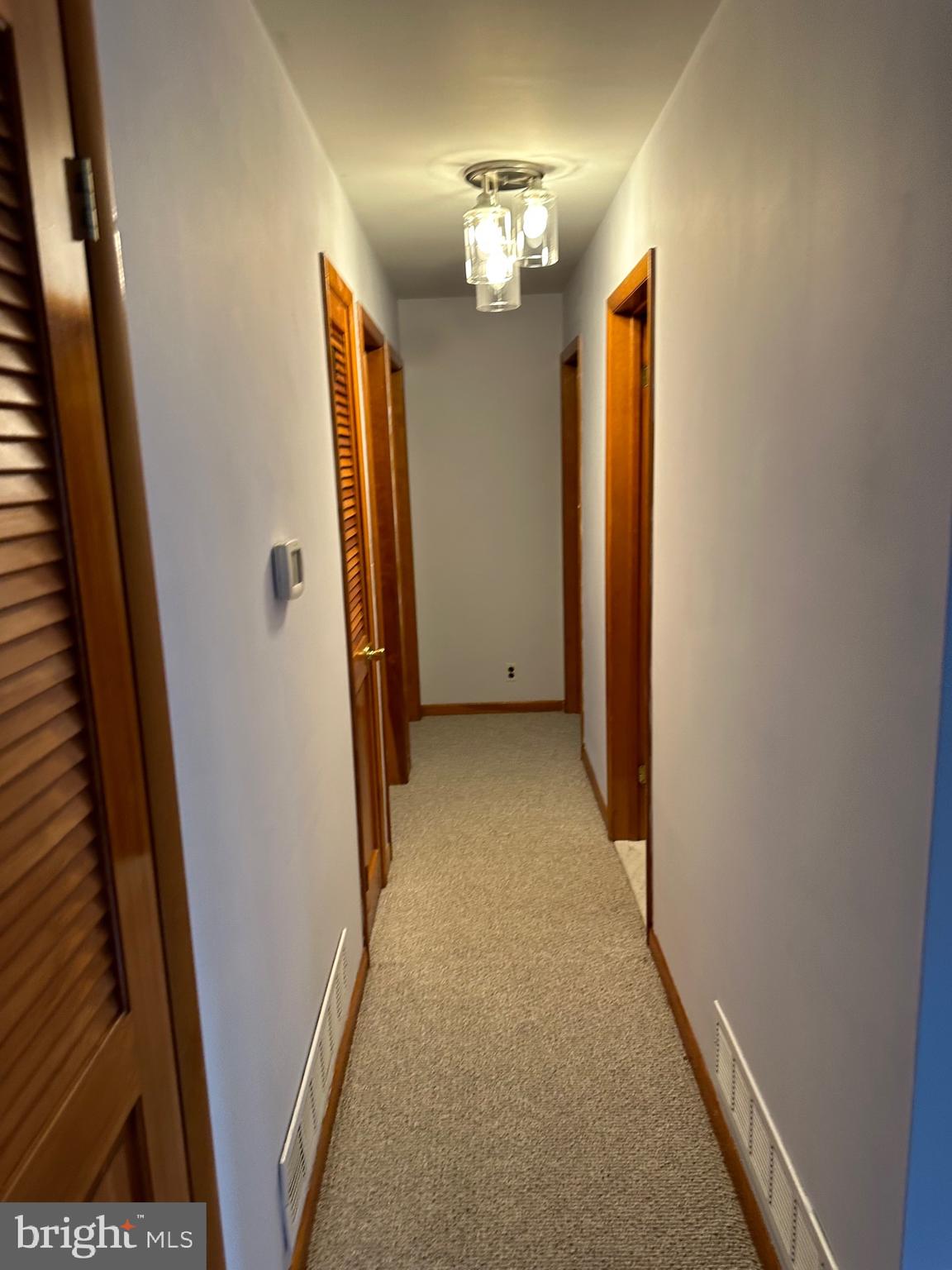 CAMELOT - Residential Lease