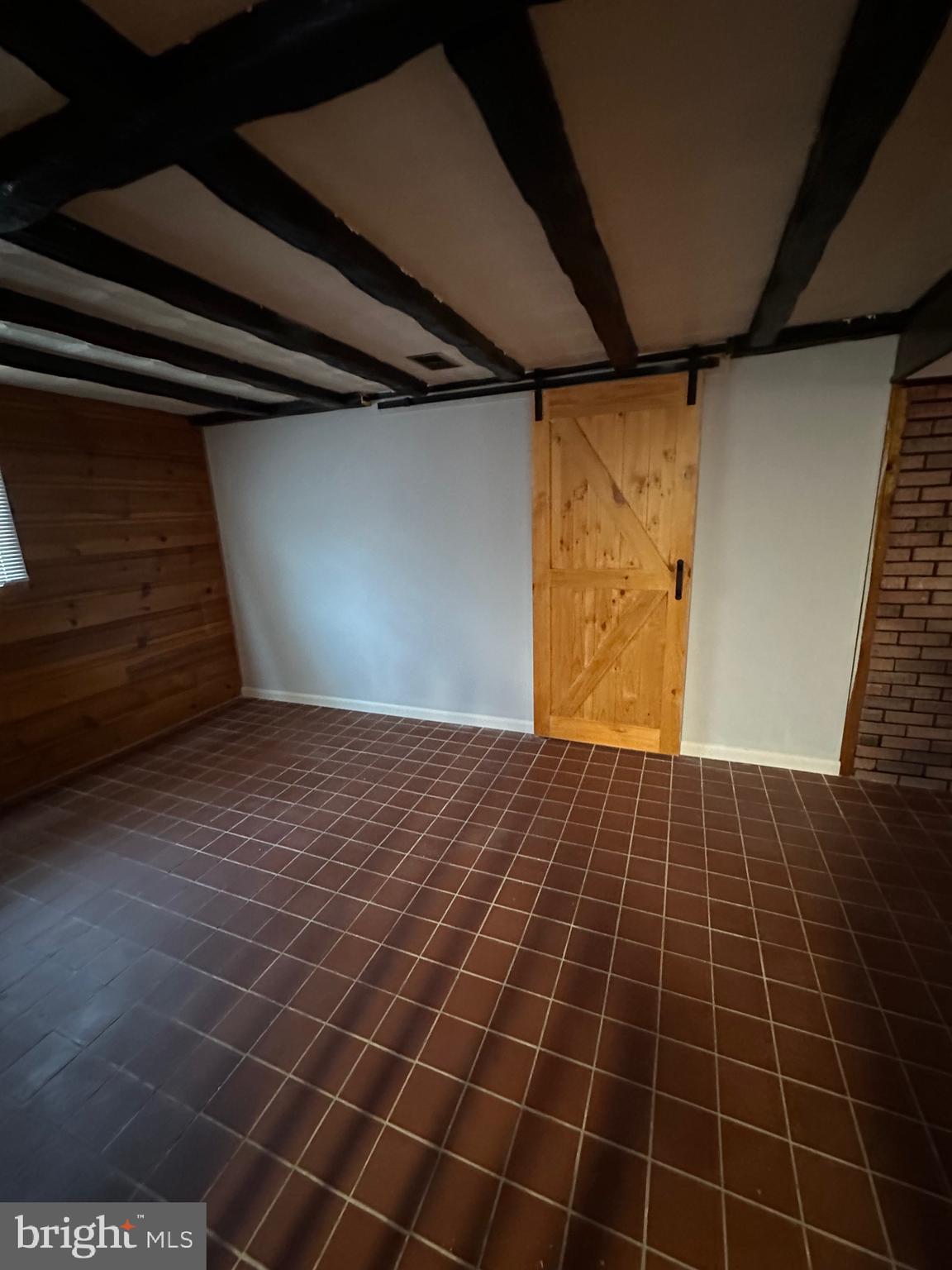 CAMELOT - Residential Lease