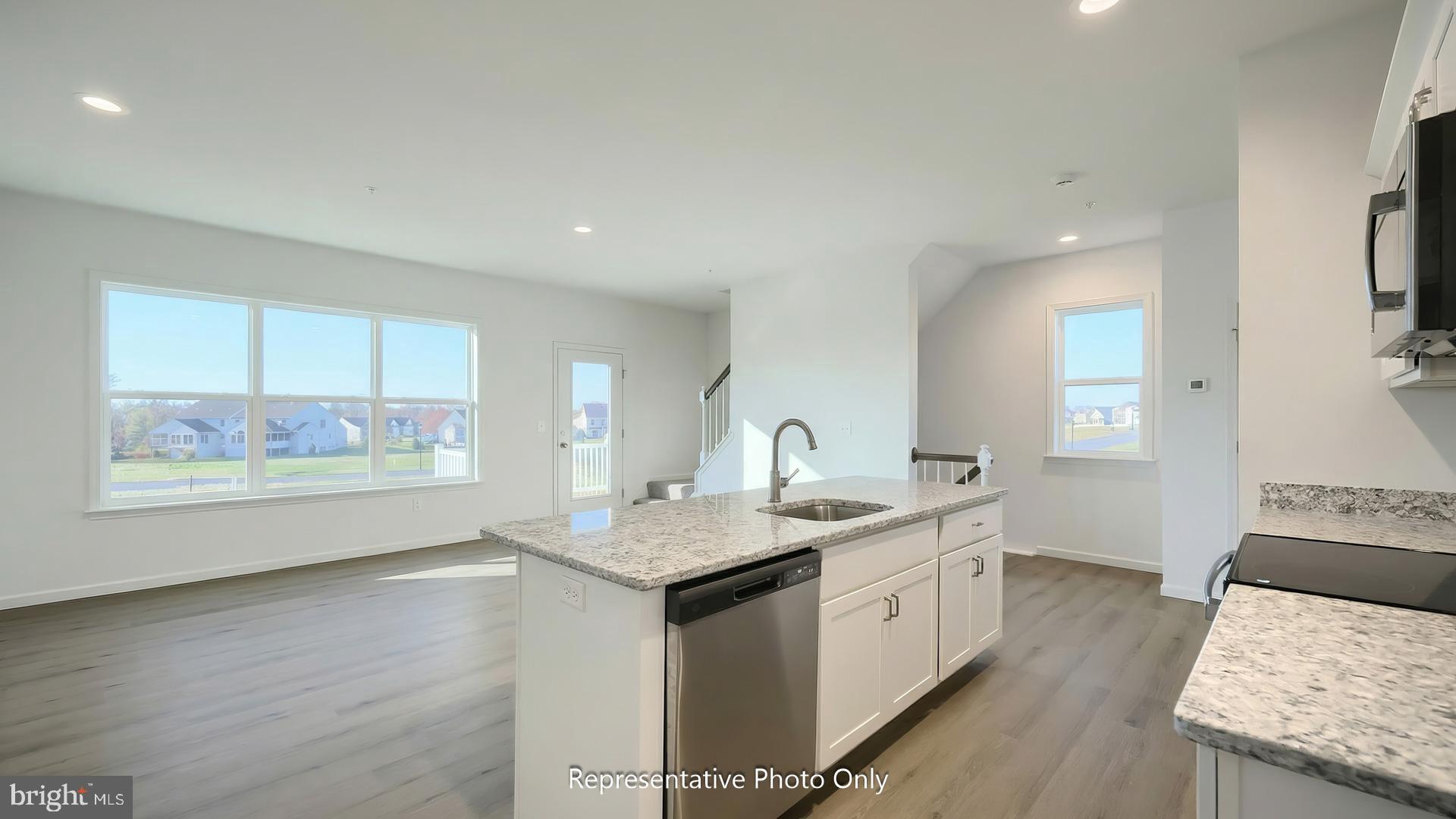 MERIDIAN HEIGHTS - Residential