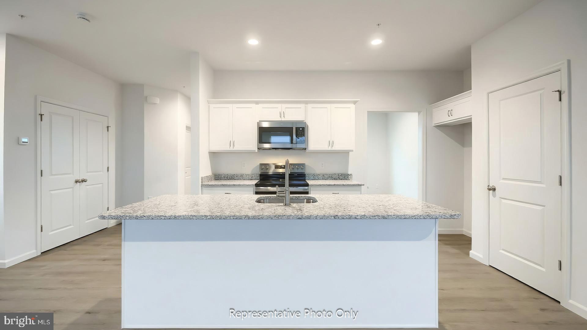 MERIDIAN HEIGHTS - Residential