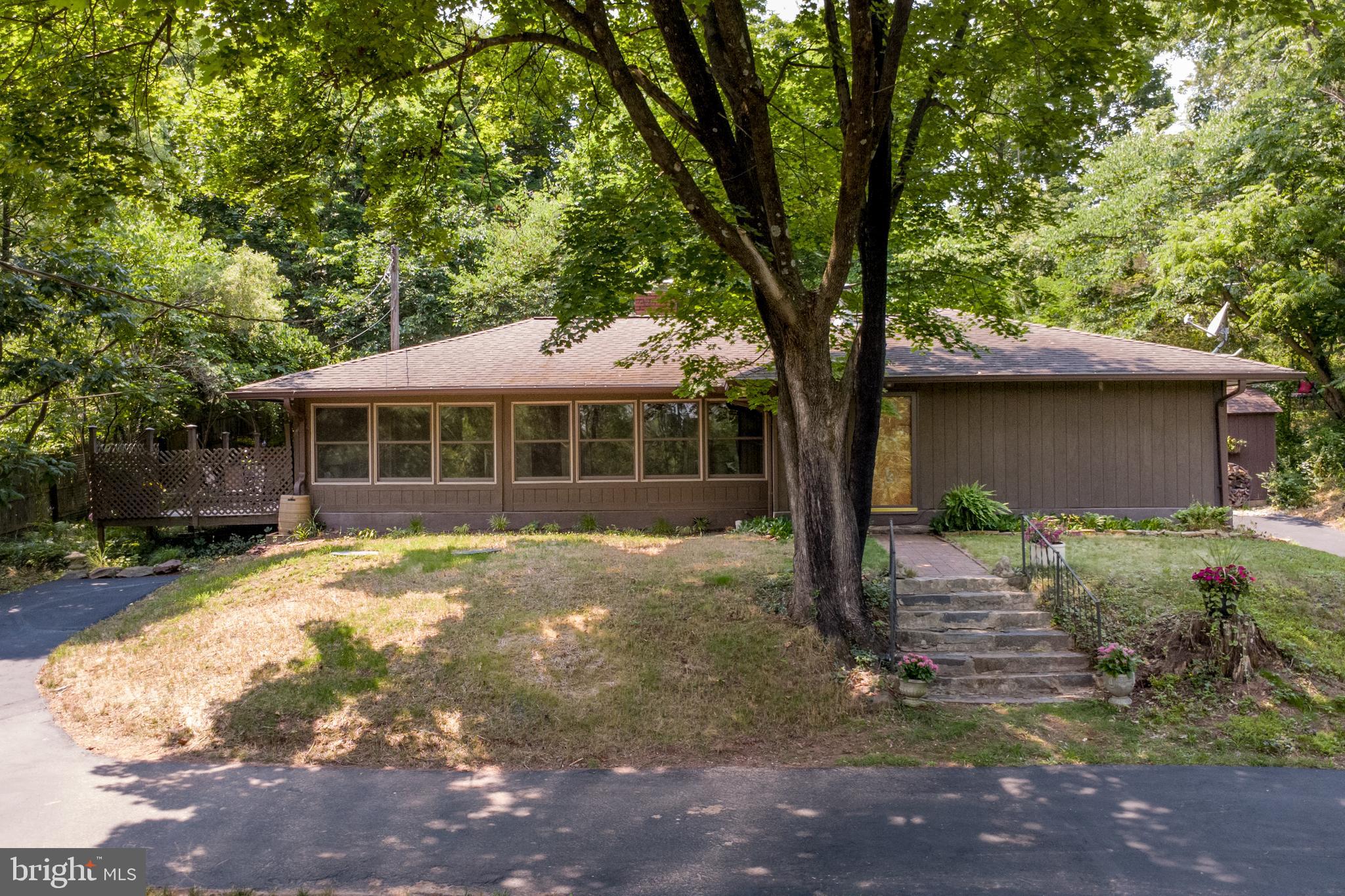 6475 LOWER YORK ROAD