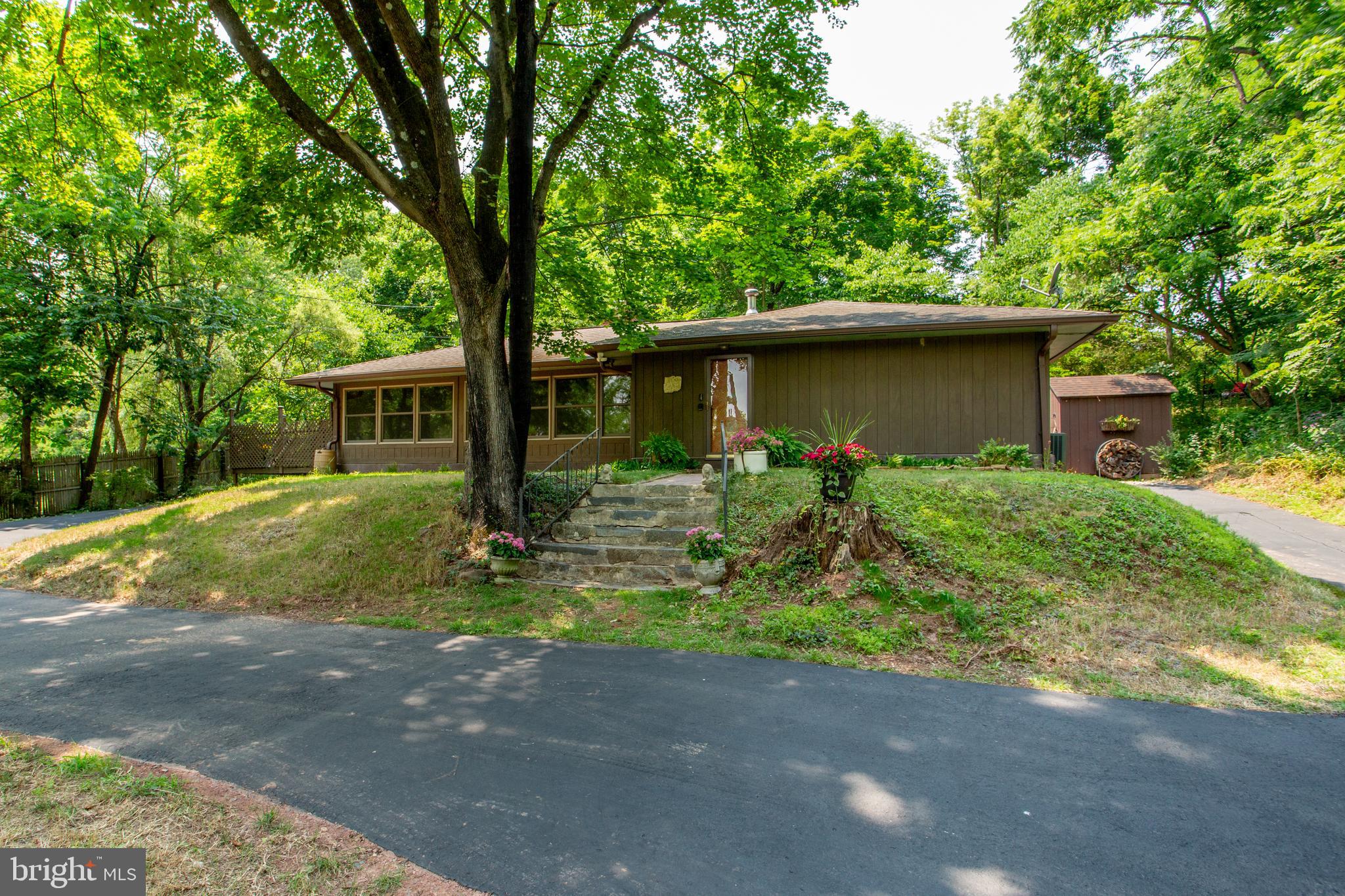 6475 LOWER YORK ROAD