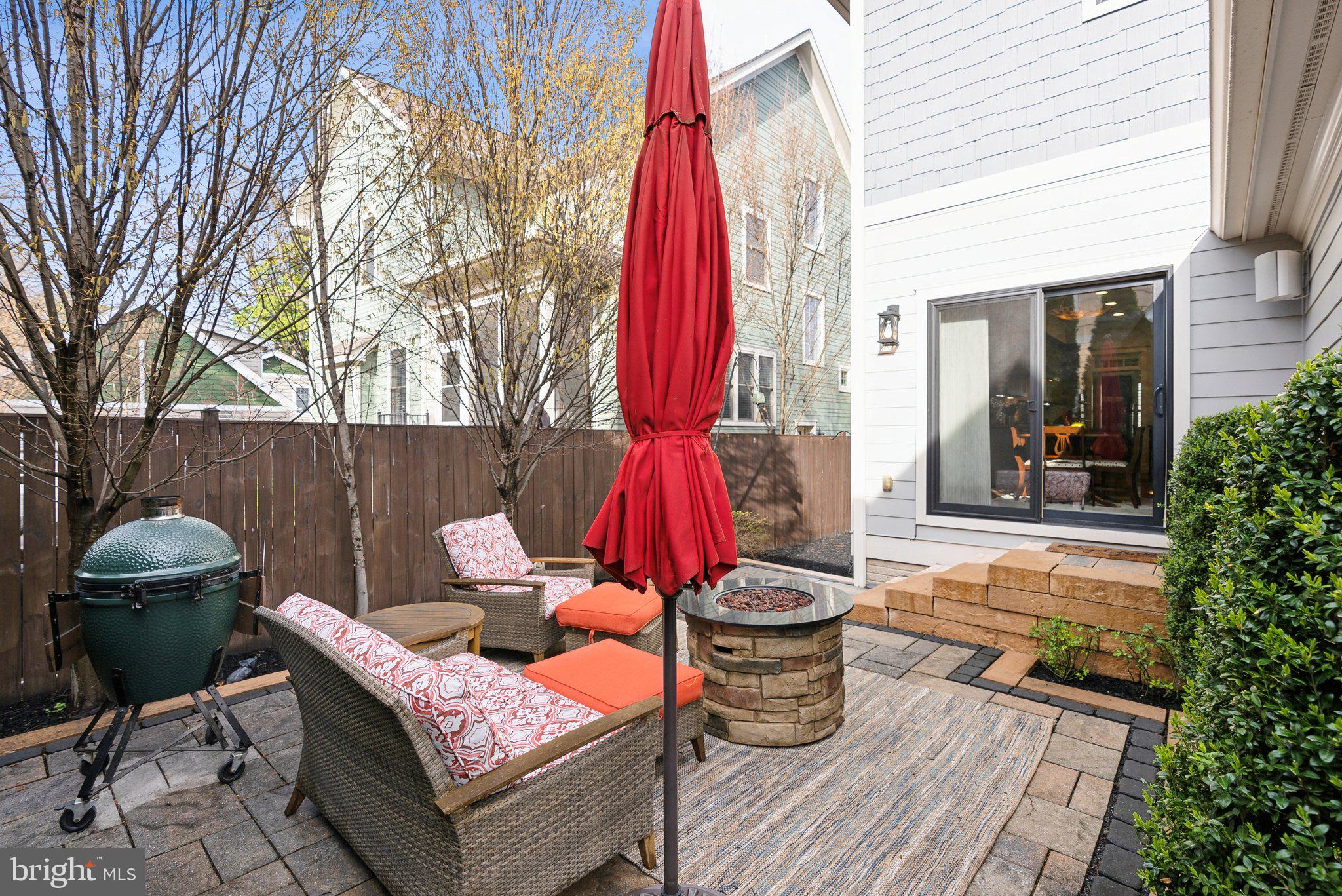 ADDISON HEIGHTS - Residential