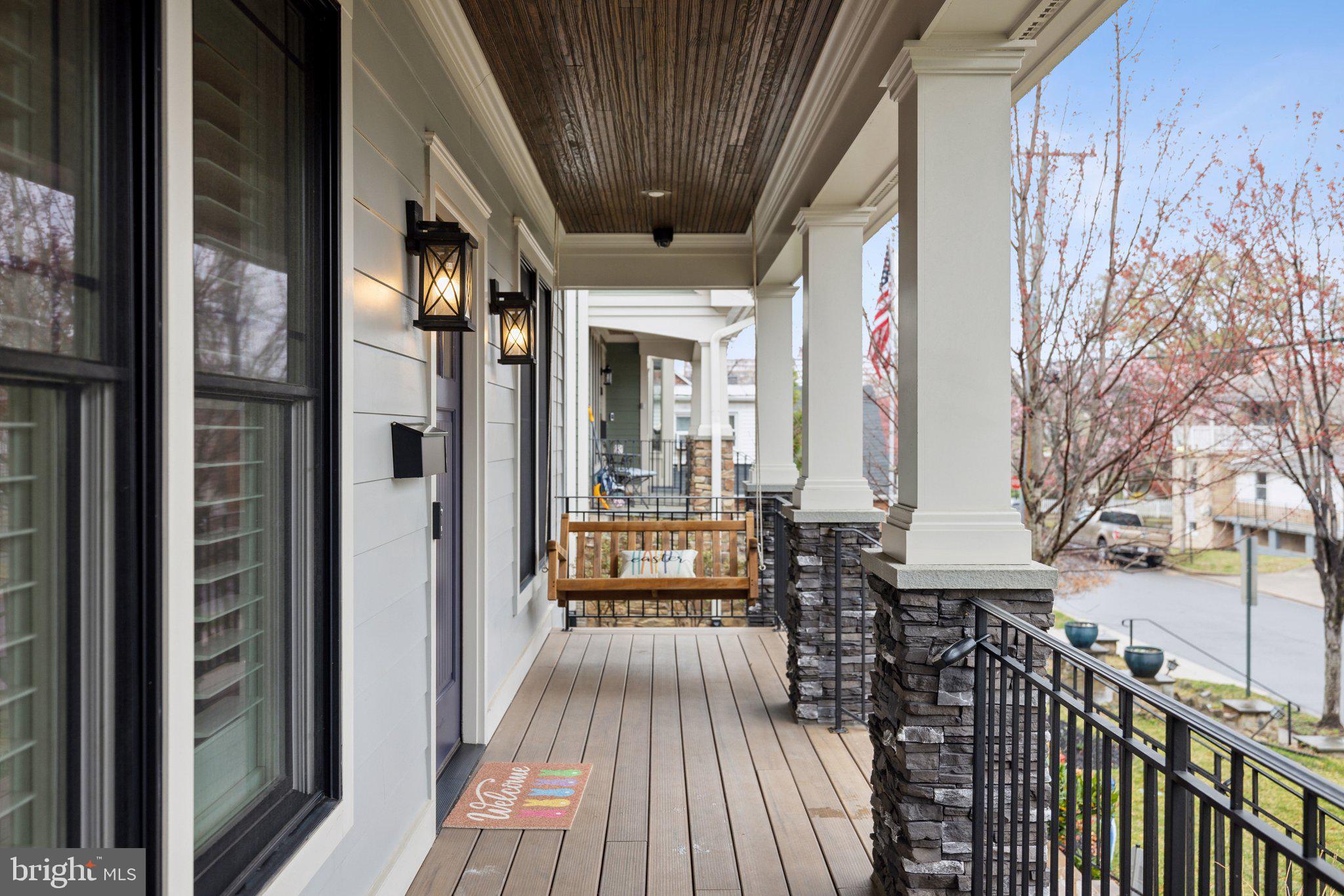 ADDISON HEIGHTS - Residential