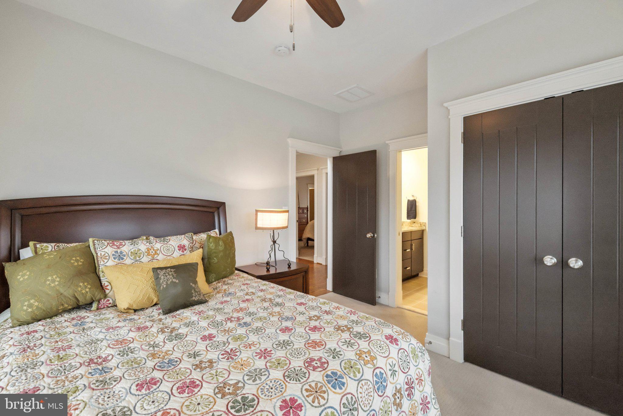 ADDISON HEIGHTS - Residential