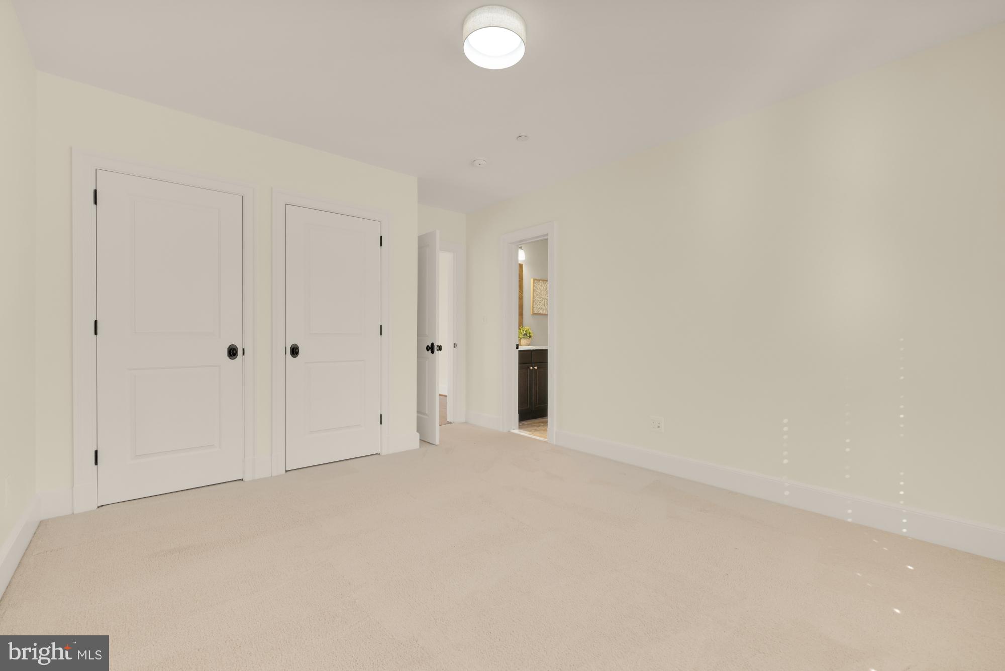 GLENBROOK VILLAGE - Residential